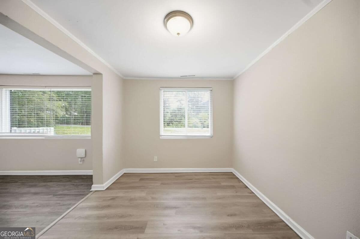 5 bedroom, 2 bathroom, 1,801 sq ft single family residence for sale at 4315 Mercer Road, Decatur, GA 30035 — photo 5