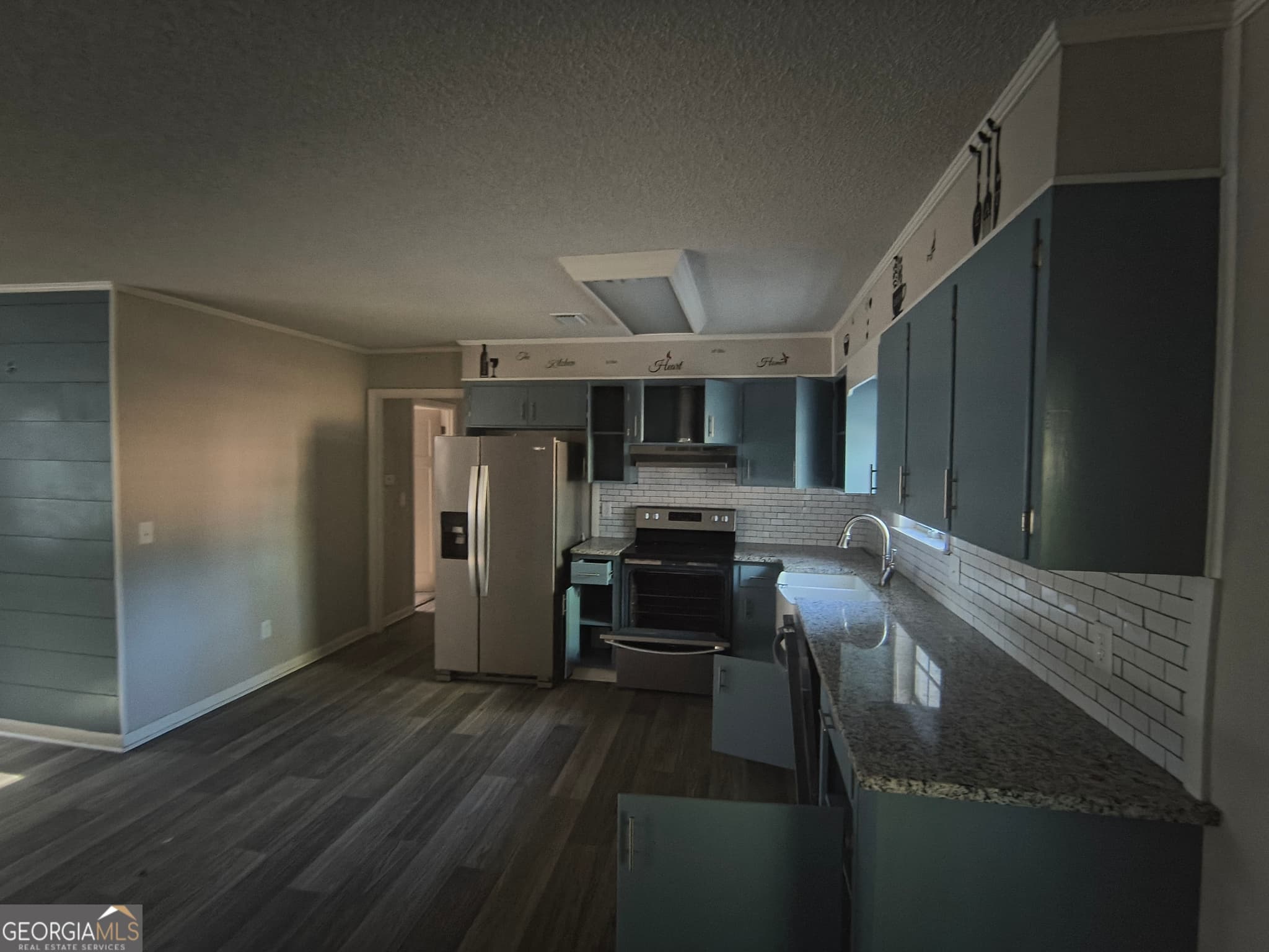 4 bedroom, 3 bathroom single family residence for sale at 137 Weldon Way, Fitzgerald, GA 31750 — photo 3