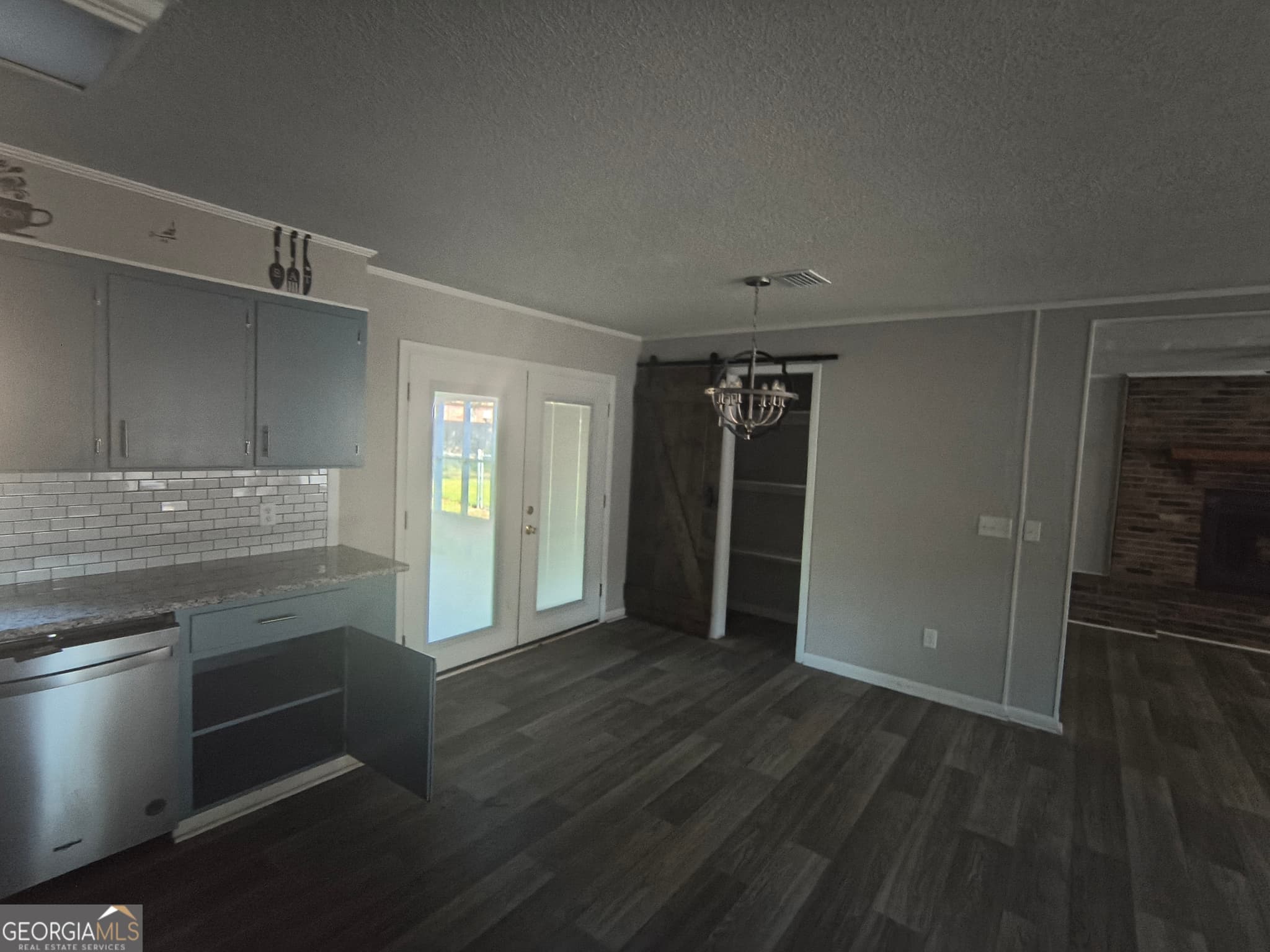 4 bedroom, 3 bathroom single family residence for sale at 137 Weldon Way, Fitzgerald, GA 31750 — photo 4