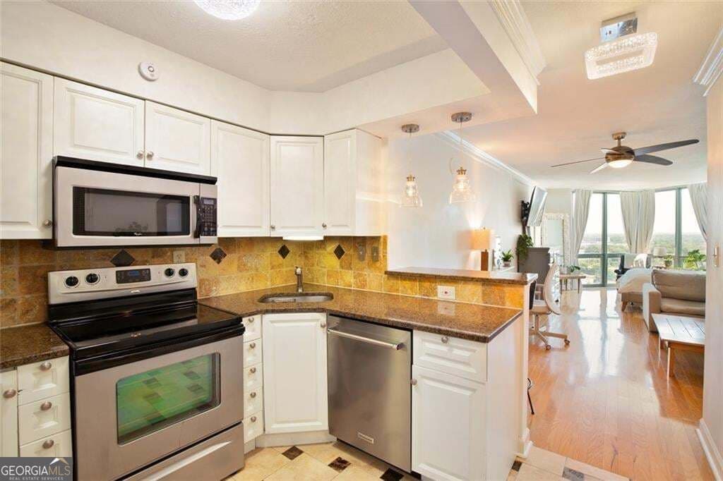 1 bedroom, 1 bathroom, 543 sq ft condominium for sale at 2870 Pharr Court South 2403, Atlanta, GA 30305 — photo 5
