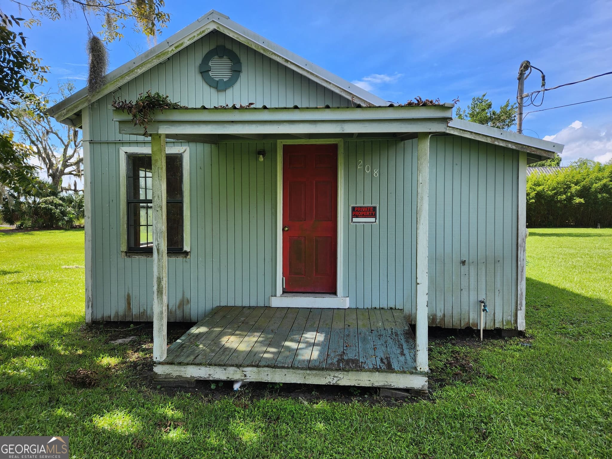 1 bedroom, 1 bathroom, 551 sq ft single family residence for sale at 208 E Weed Street, St. Marys, GA 31558 — photo 3