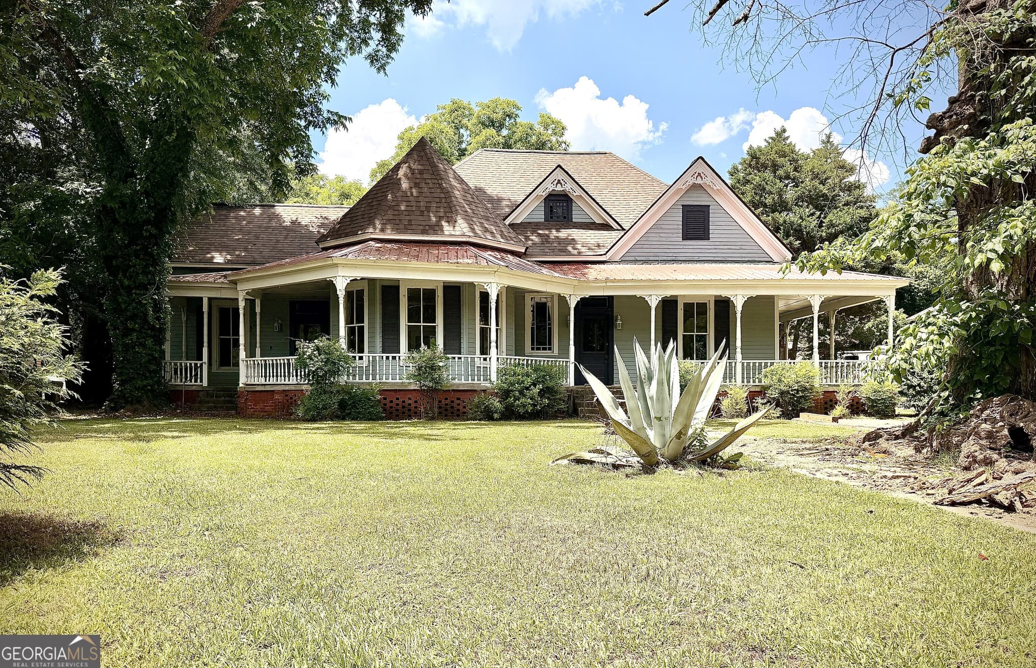3 bedroom, 2 bathroom, 2,648 sq ft single family residence for sale at 215 Frobel Street, Monticello, GA 31064
