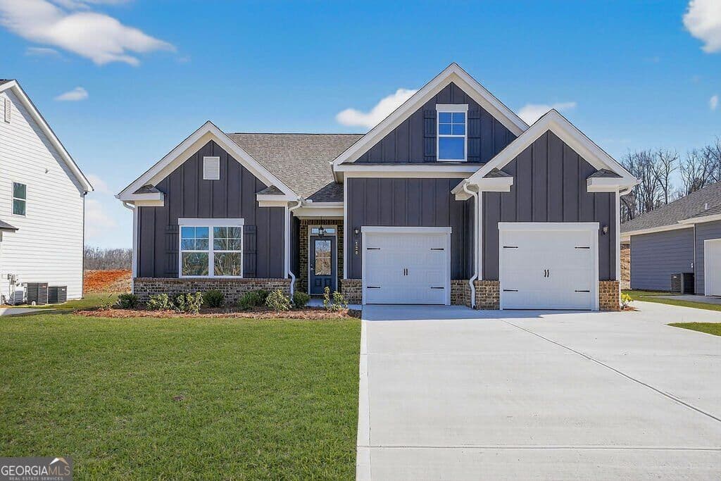 4 bedroom, 3.5 bathroom single family residence for sale at 130 Classic Overlook, Homer, GA 30547 — photo 2