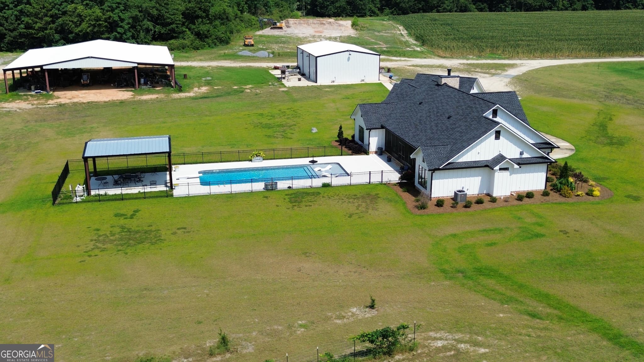 2 bedroom, 2.5 bathroom, 1,971 sq ft single family residence for sale at 1665 Walke Dairy Road, Dublin, GA 31021 — photo 5