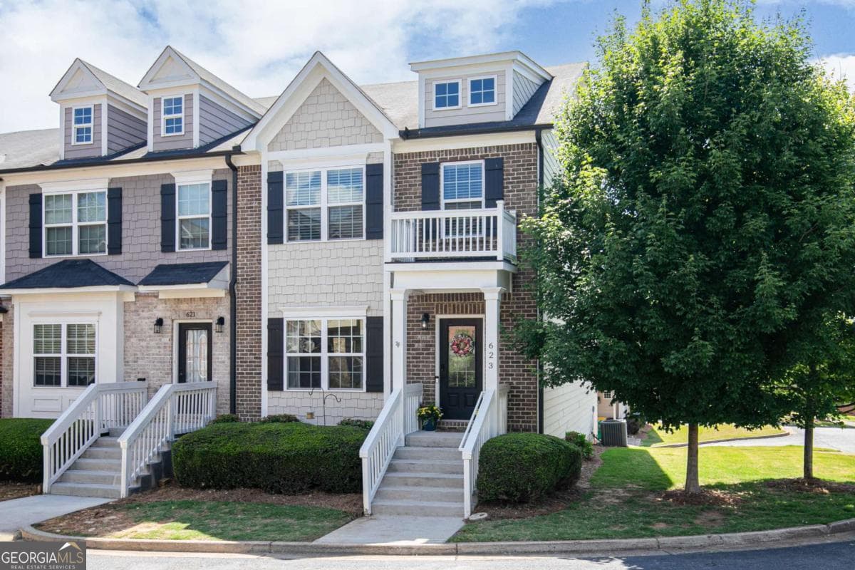 3 bedroom, 3.5 bathroom, 3,393 sq ft single family residence for sale at 623 Sweet Bay Ridge, Woodstock, GA 30188 — photo 1 of 41