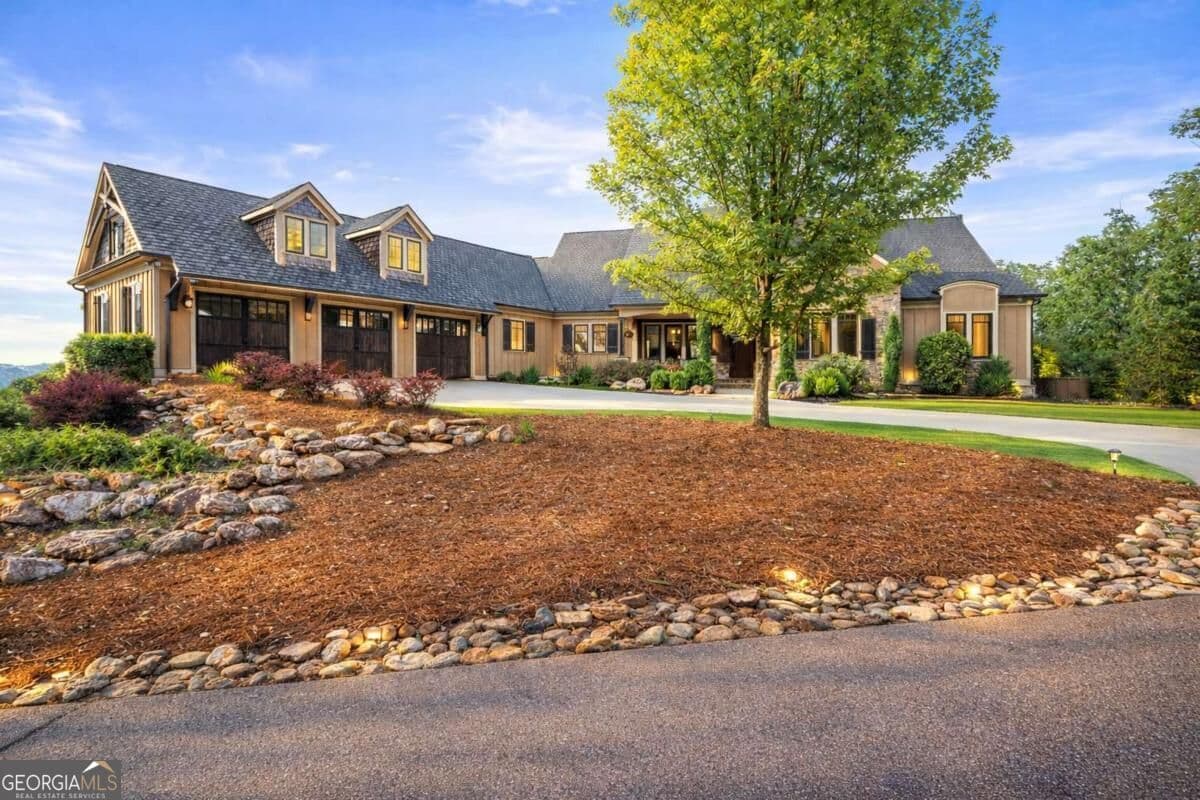 5 bedroom, 3 bathroom, 6,674 sq ft single family residence for sale at 49 Waterside Drive, Cartersville, GA 30121 — photo 6