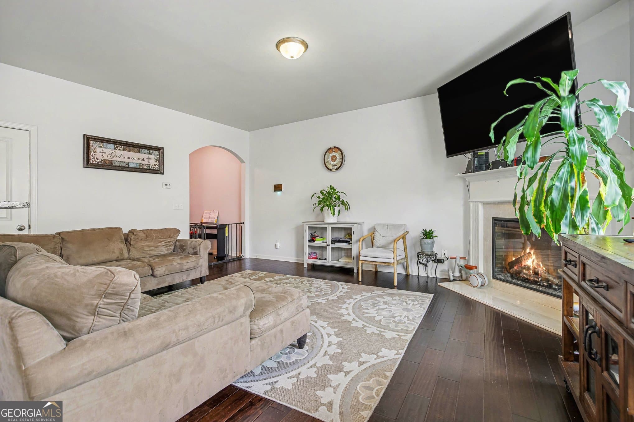 4 bedroom, 2.5 bathroom, 2,110 sq ft single family residence for sale at 114 Southwind Circle, Newnan, GA 30265 — photo 6