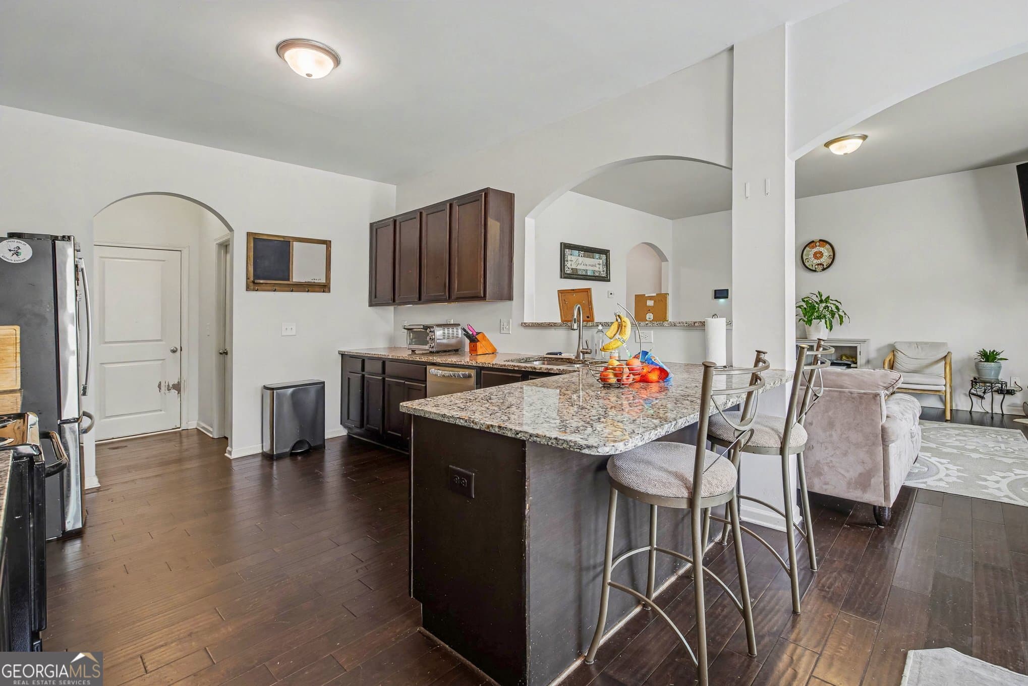 4 bedroom, 2.5 bathroom, 2,110 sq ft single family residence for sale at 114 Southwind Circle, Newnan, GA 30265 — photo 8