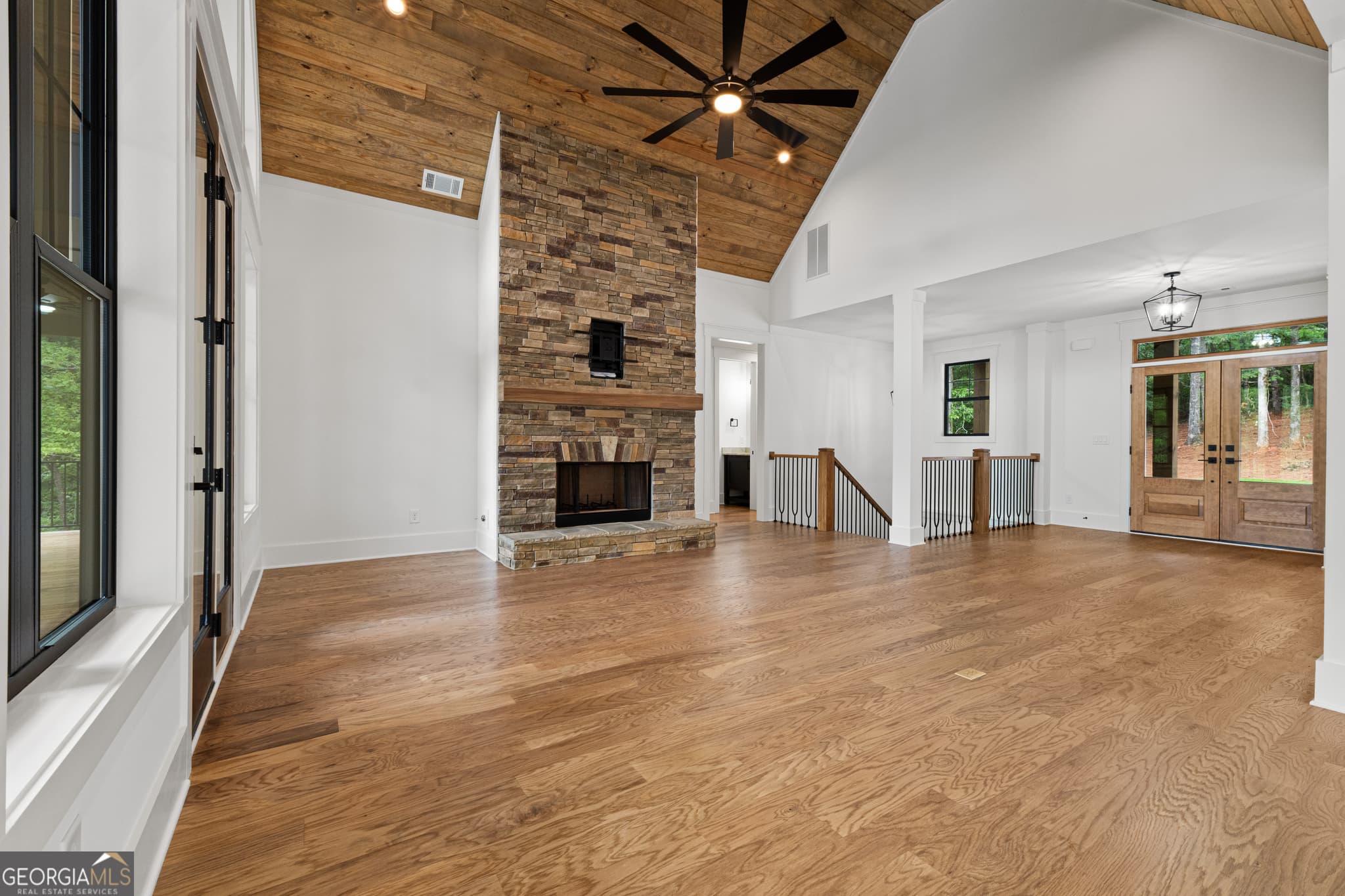 4 bedroom, 3.5 bathroom, 2,932 sq ft single family residence for sale at 681 Warren Road, Wedowee, AL 36278 — photo 7