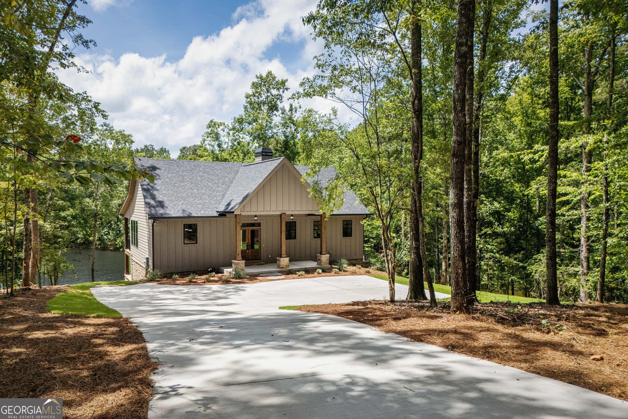 4 bedroom, 3.5 bathroom, 2,932 sq ft single family residence for sale at 681 Warren Road, Wedowee, AL 36278 — photo 3