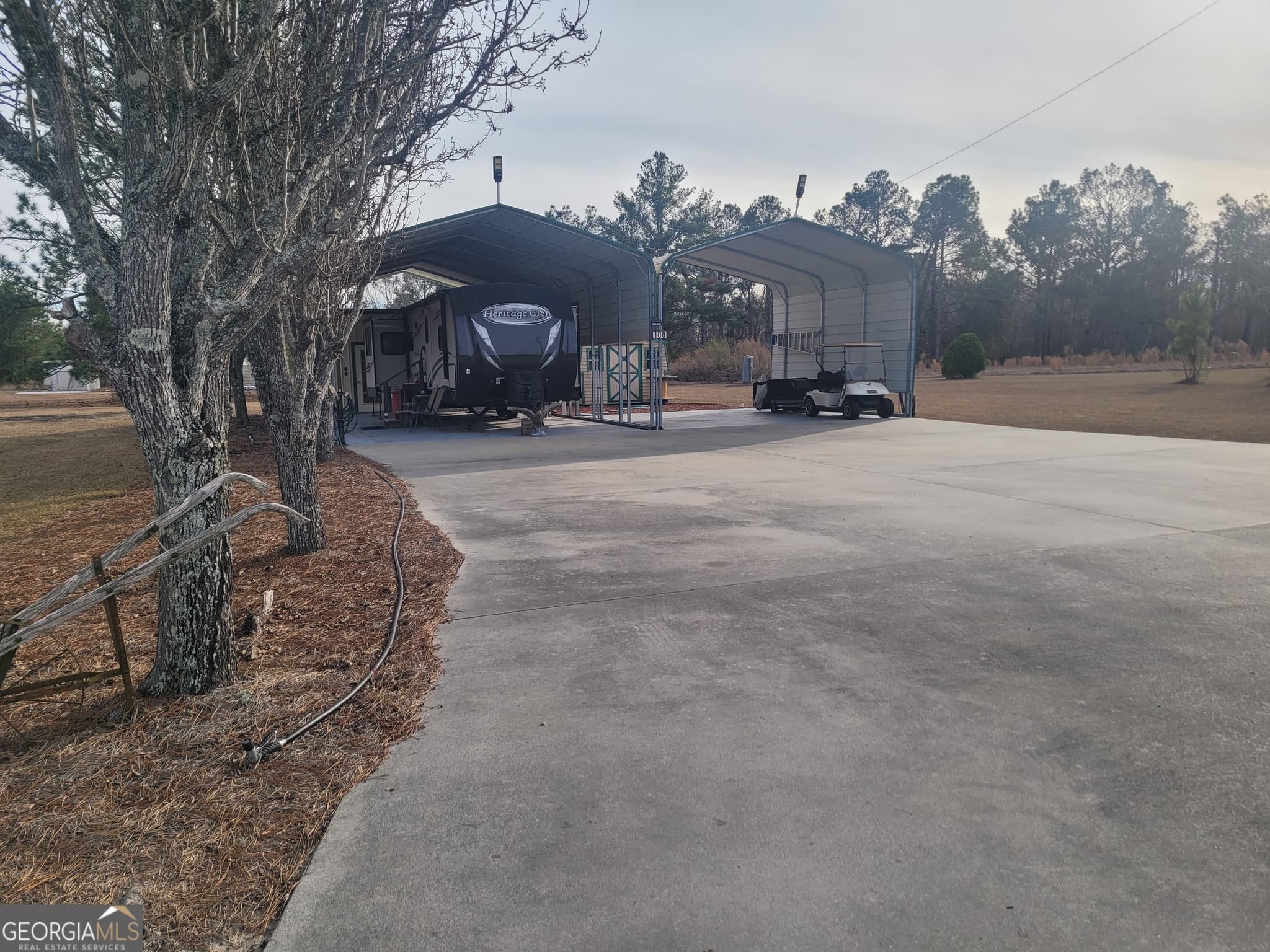 1 bedroom, 1 bathroom manufactured home,mixed use for sale at 108 Daughtry Drive, Alma, GA 31510 — photo 2