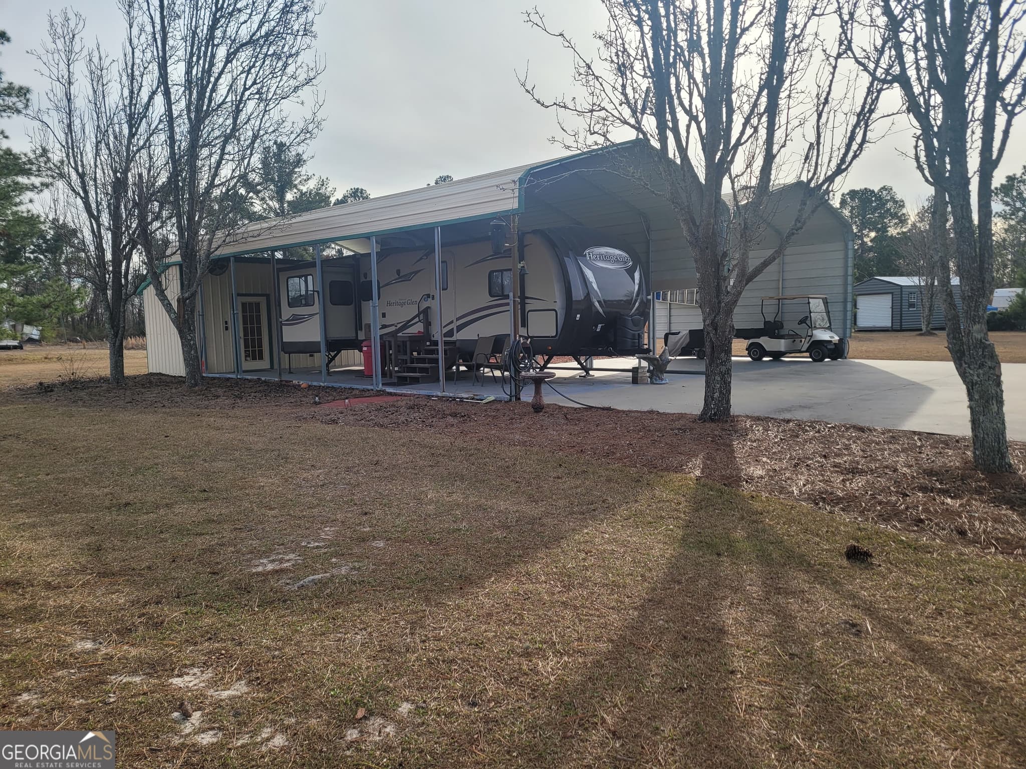 1 bedroom, 1 bathroom manufactured home,mixed use for sale at 108 Daughtry Drive, Alma, GA 31510
