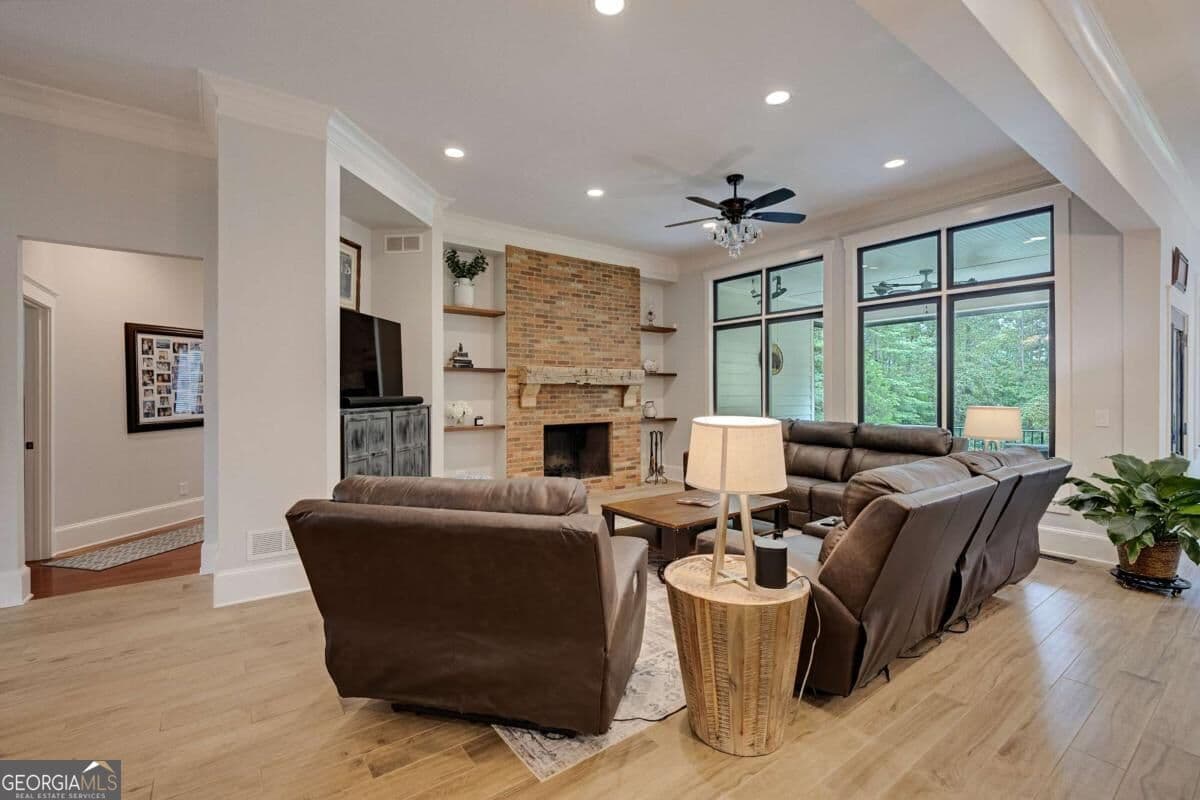 6 bedroom, 4 bathroom, 6,586 sq ft single family residence for sale at 4478 Cedarcrest Road, Acworth, GA 30101 — photo 6
