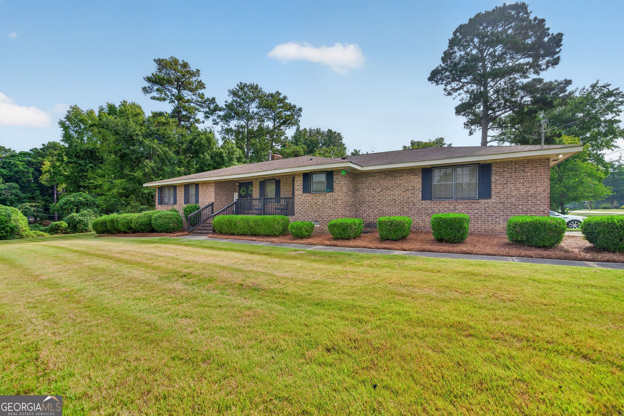 3 bedroom, 3 bathroom, 1,980 sq ft single family residence for sale at 765 Central Road, Thomson, GA 30824 — photo 3