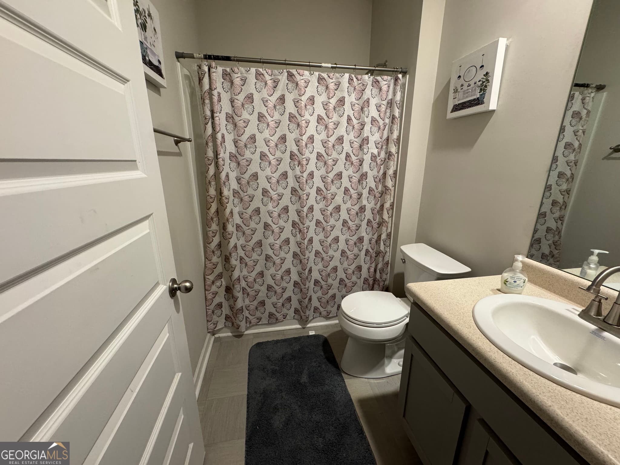 3 bedroom, 2 bathroom, 1,747 sq ft single family residence for sale at 9410 Bandywood Drive, Covington, GA 30014 — photo 6