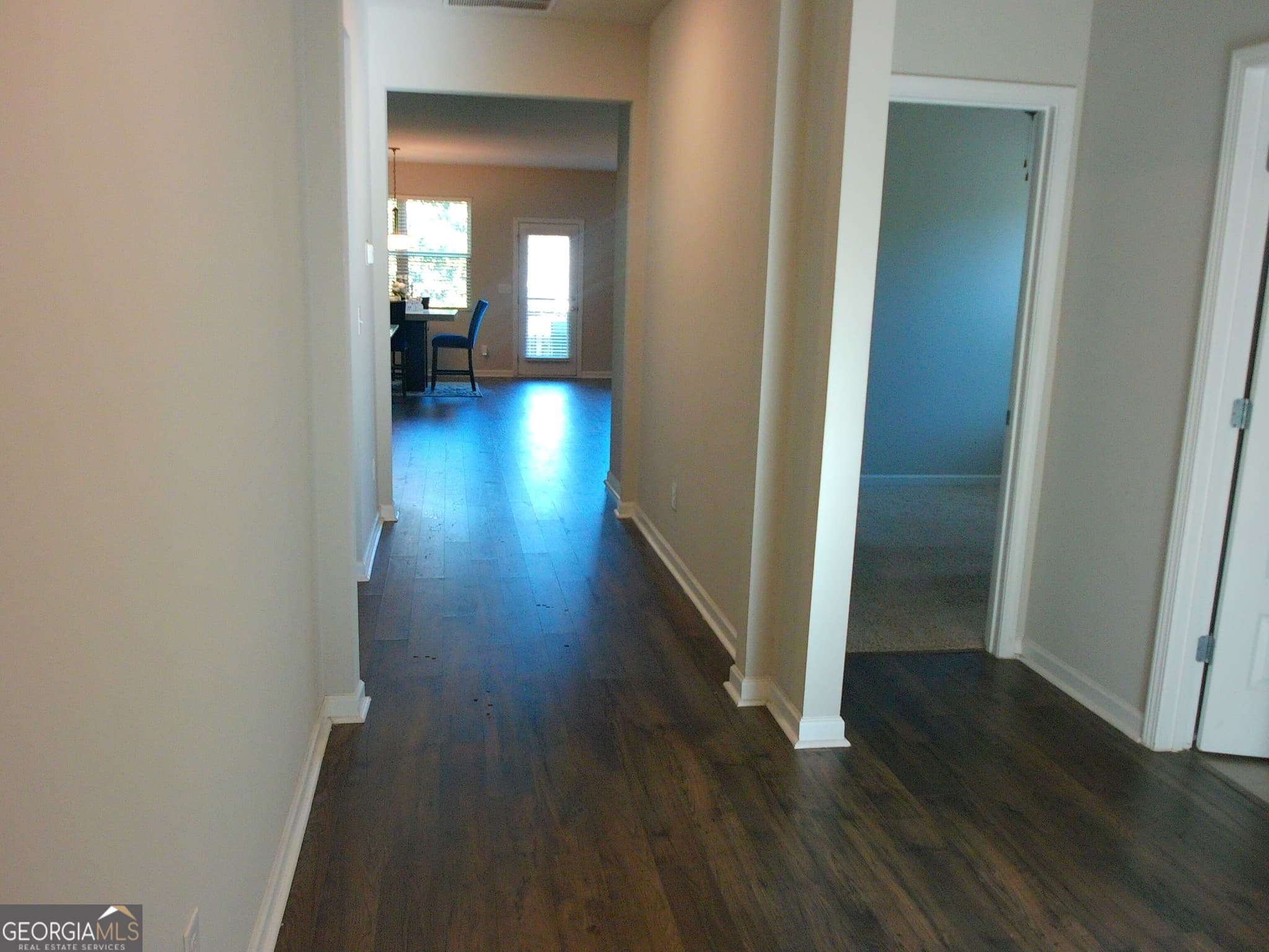 3 bedroom, 2 bathroom, 1,747 sq ft single family residence for sale at 9410 Bandywood Drive, Covington, GA 30014 — photo 4