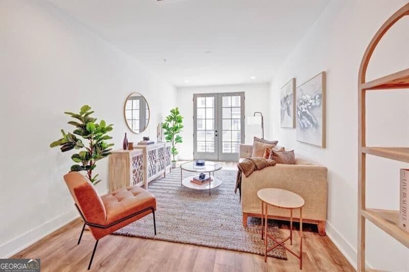 1 bedroom, 1 bathroom, 870 sq ft townhouse for sale at 14 Becker Place, Atlanta, GA 30307 — photo 7