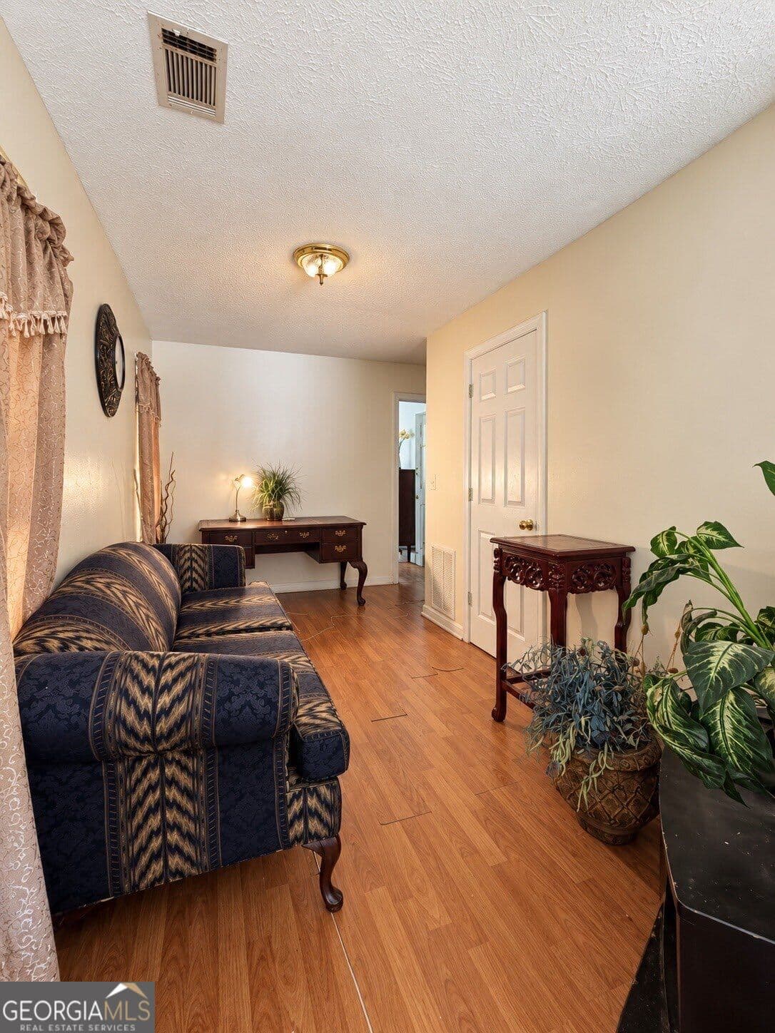3 bedroom, 2.5 bathroom, 1,804 sq ft single family residence for sale at 435 Burdett Ridge Court, South Fulton, GA 30349 — photo 10