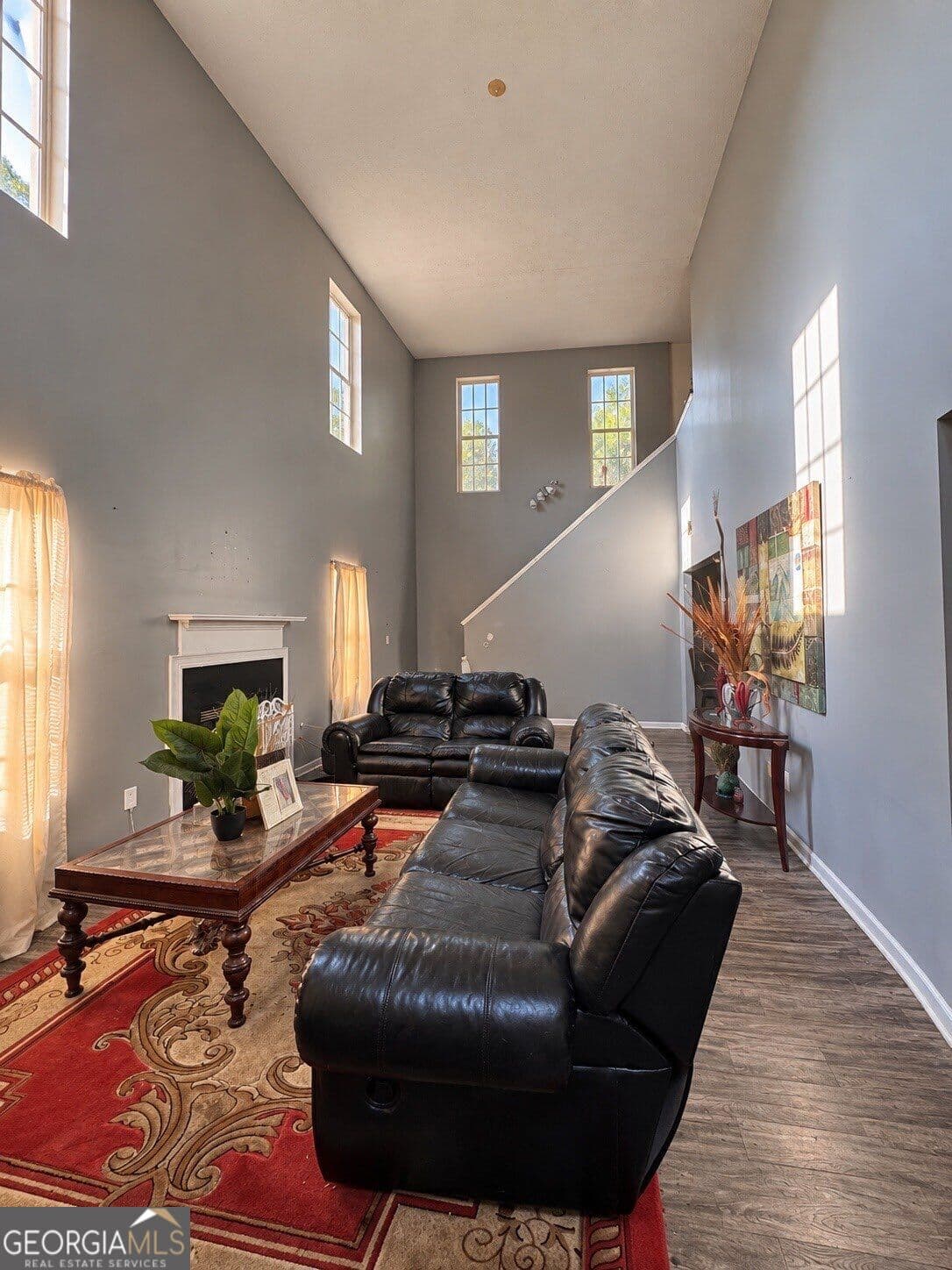 3 bedroom, 2.5 bathroom, 1,804 sq ft single family residence for sale at 435 Burdett Ridge Court, South Fulton, GA 30349 — photo 4