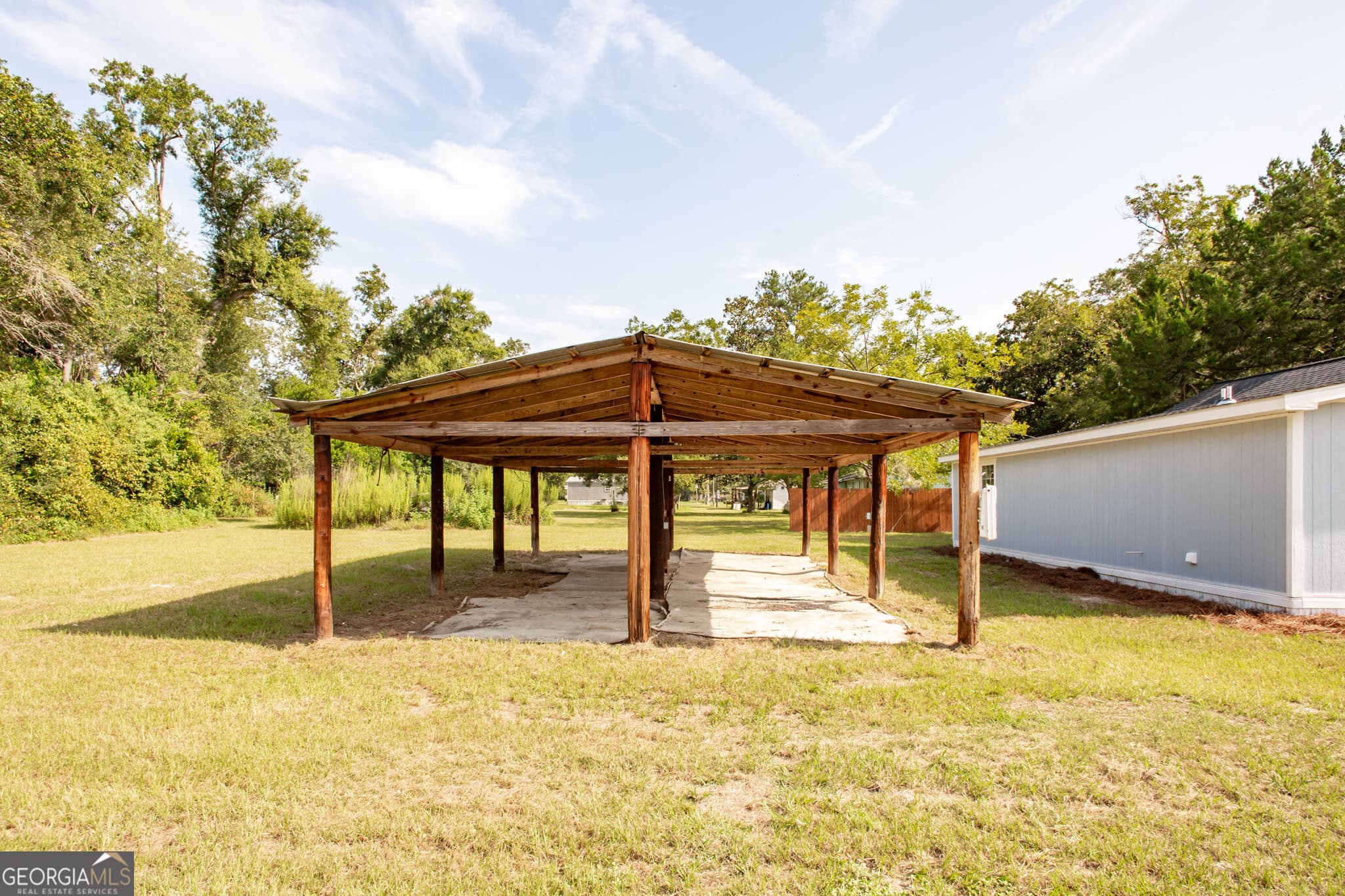 3 bedroom, 2 bathroom, 1,500 sq ft manufactured home,single family residence for sale at 2409 Adams Street, Waycross, GA 31501 — photo 7