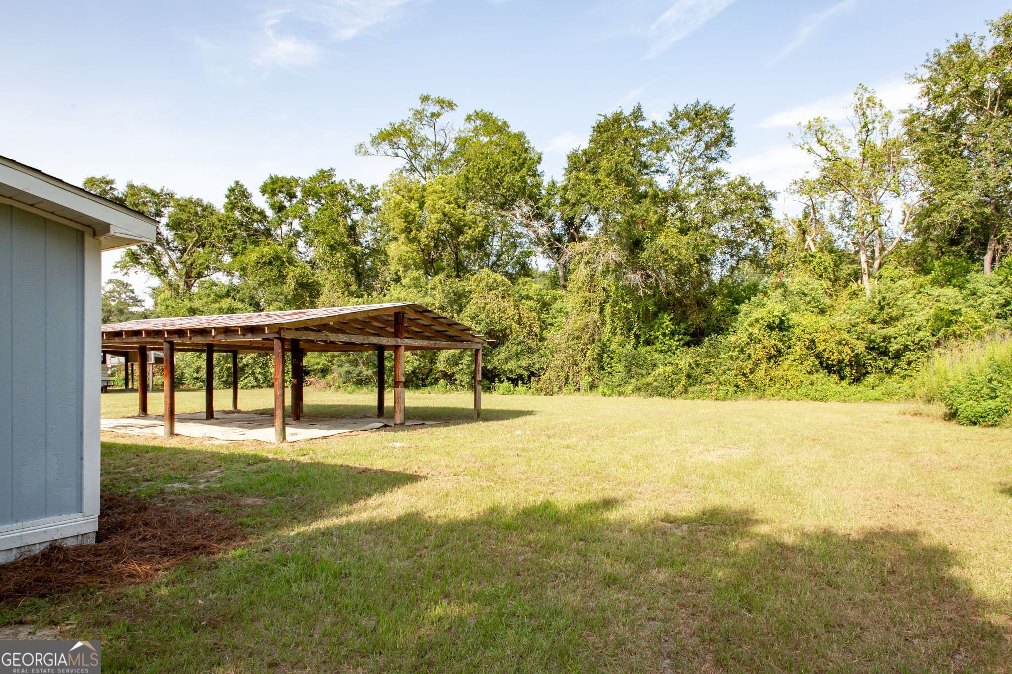 3 bedroom, 2 bathroom, 1,500 sq ft manufactured home,single family residence for sale at 2409 Adams Street, Waycross, GA 31501 — photo 5