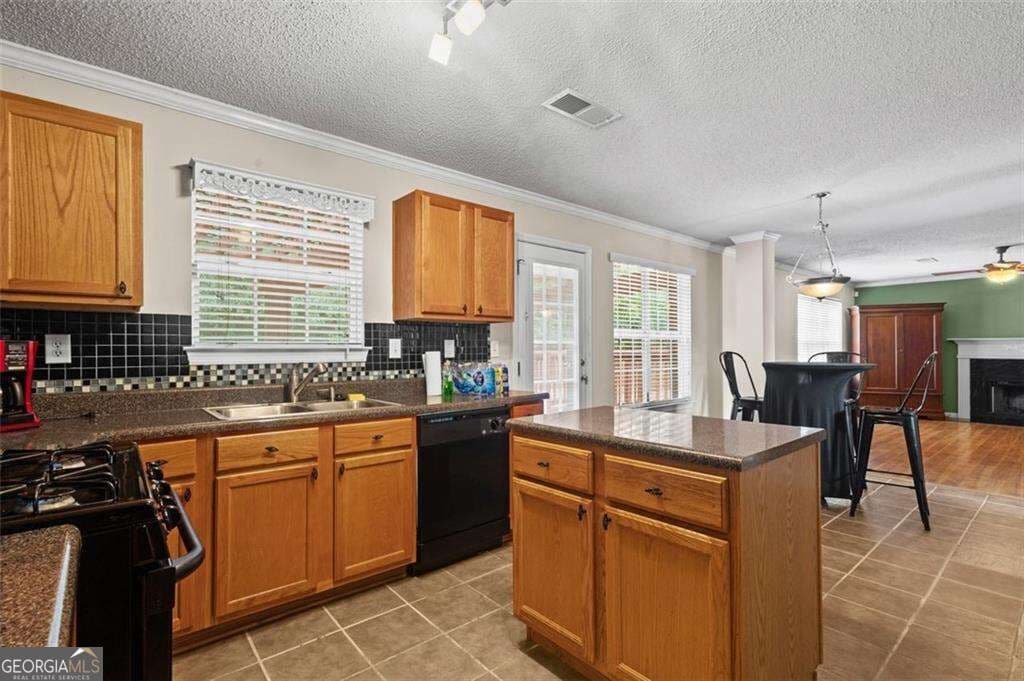 5 bedroom, 3.5 bathroom, 3,058 sq ft single family residence for sale at 1835 Winding Crossing Trail, Fairburn, GA 30213 — photo 6