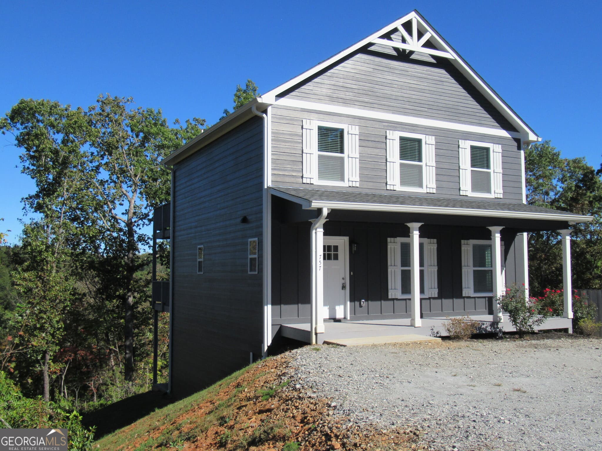 5 bedroom, 3.5 bathroom, 2,250 sq ft single family residence for rent at 757 Old Kerns Road, Dawsonville, GA 30534 for $2,300 a month — photo 2