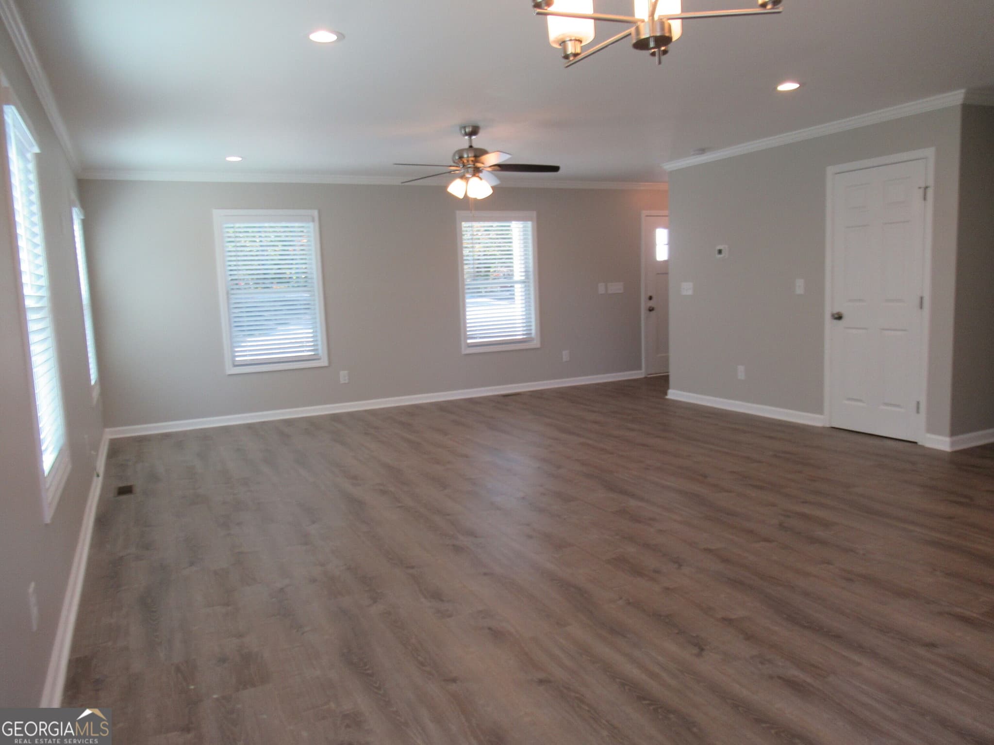 5 bedroom, 3.5 bathroom, 2,250 sq ft single family residence for rent at 757 Old Kerns Road, Dawsonville, GA 30534 for $2,300 a month — photo 7