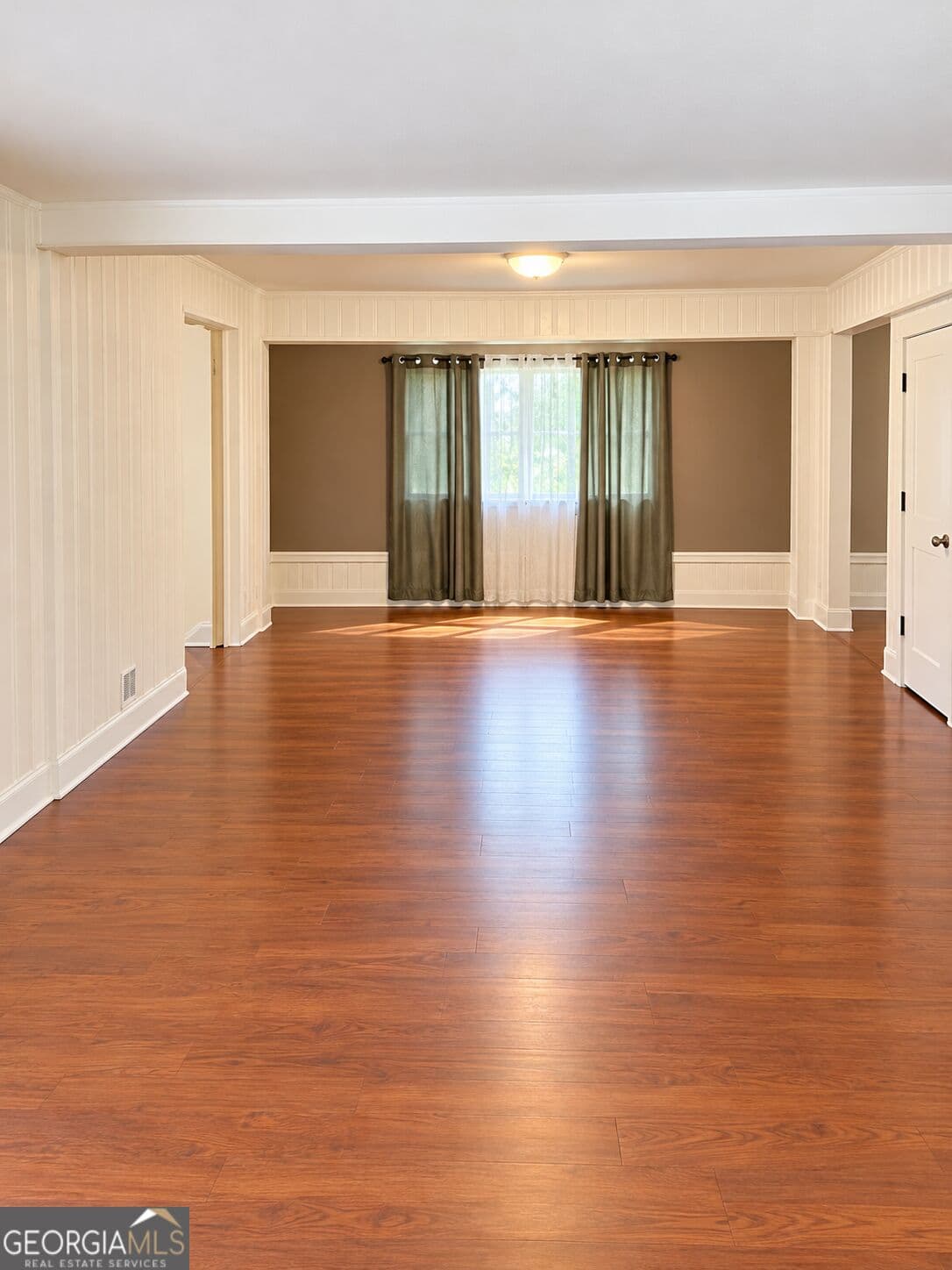 3 bedroom, 1.5 bathroom, 2,170 sq ft single family residence for sale at 70 S Butler Street, Camilla, GA 31730 — photo 8