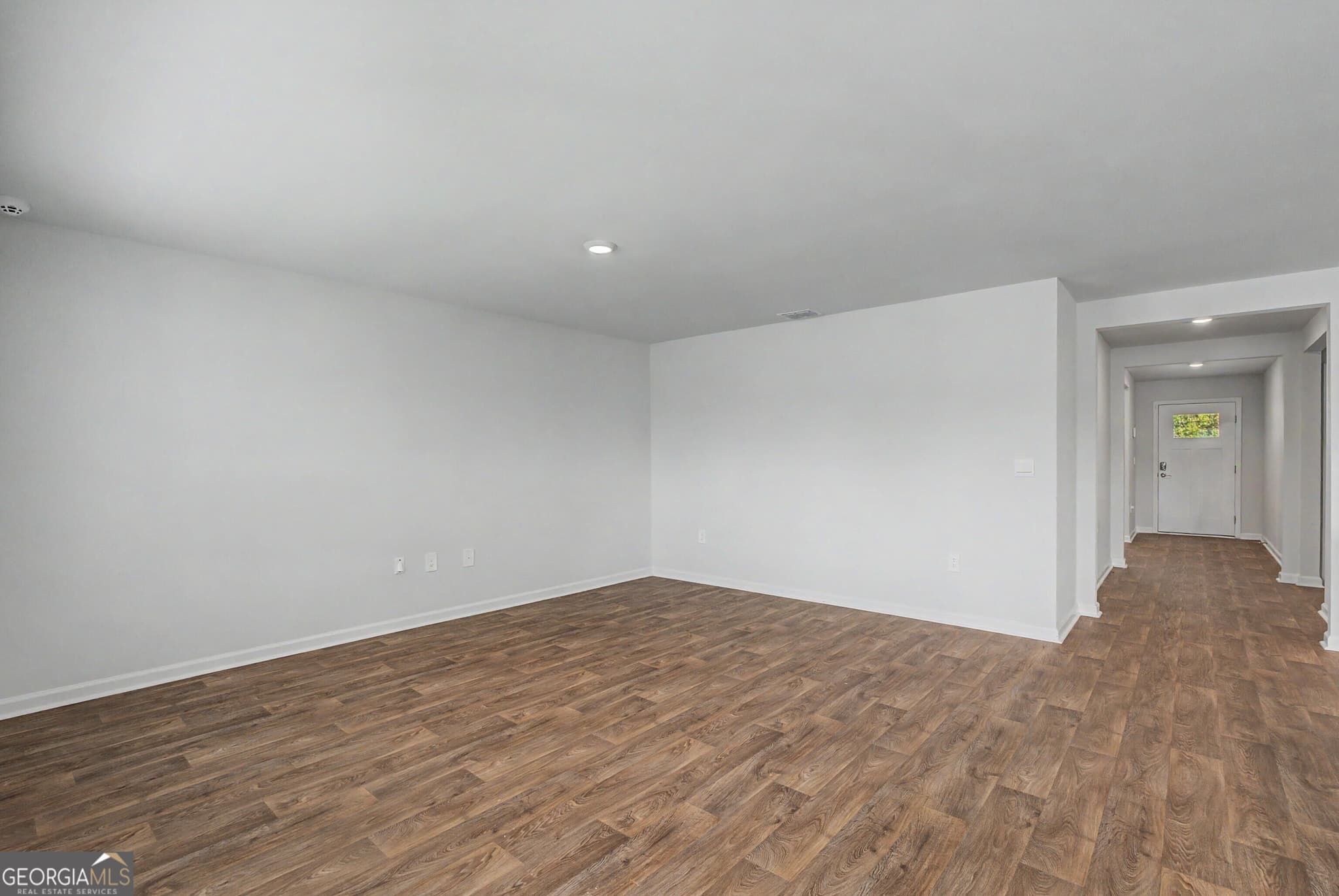 3 bedroom, 2 bathroom, 1,618 sq ft single family residence for sale at 44 Autumn's Wood Drive, Brunswick, GA 31525 — photo 5