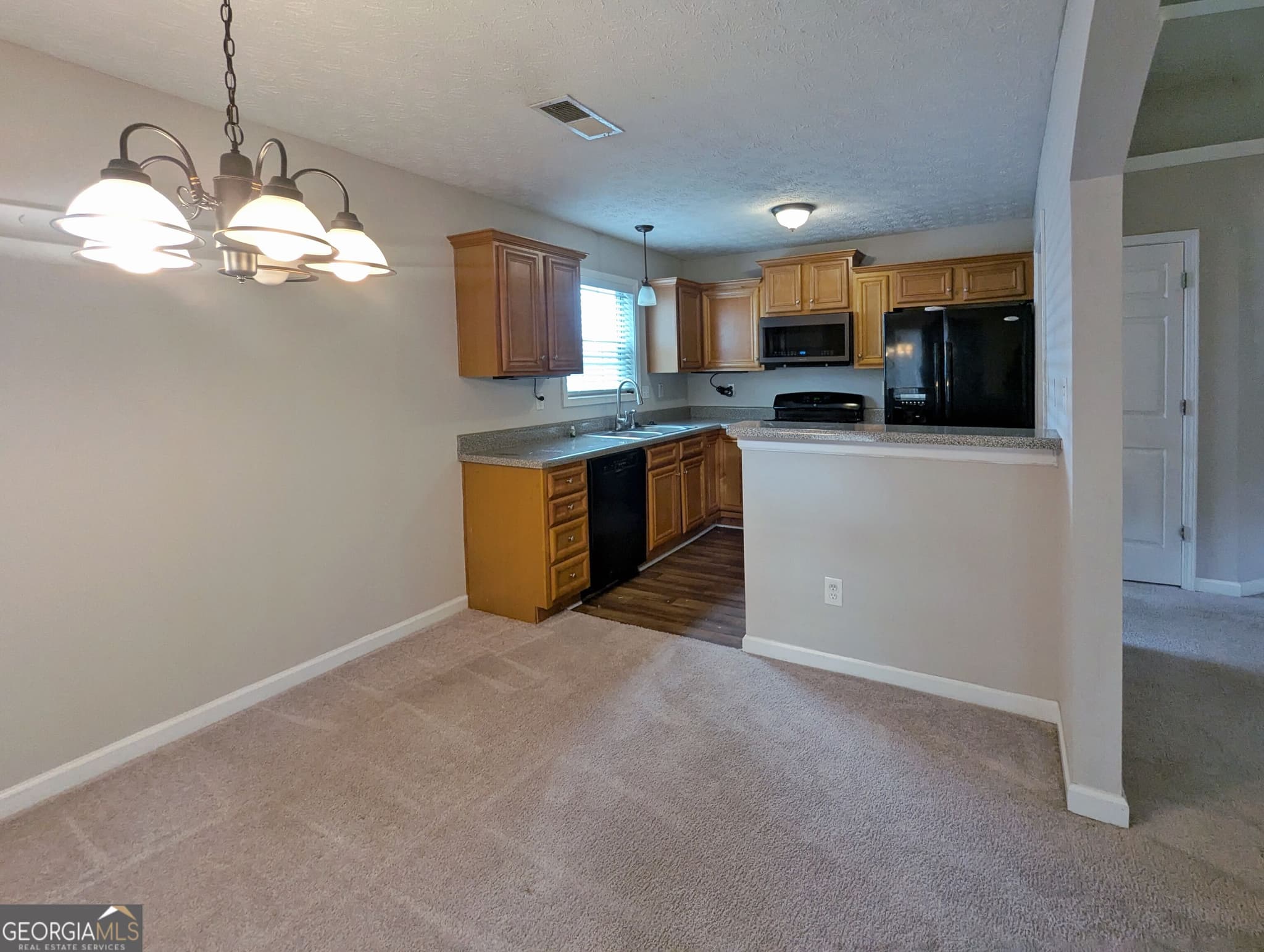 3 bedroom, 2 bathroom, 1,394 sq ft single family residence for sale at 4782 Nature Trail, Austell, GA 30106 — photo 8