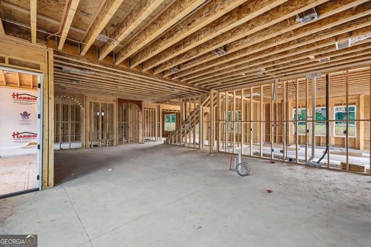 5 bedroom, 5.5 bathroom, 5,500 sq ft single family residence for sale at 1752 Lee Peters Road, Loganville, GA 30052 — photo 10