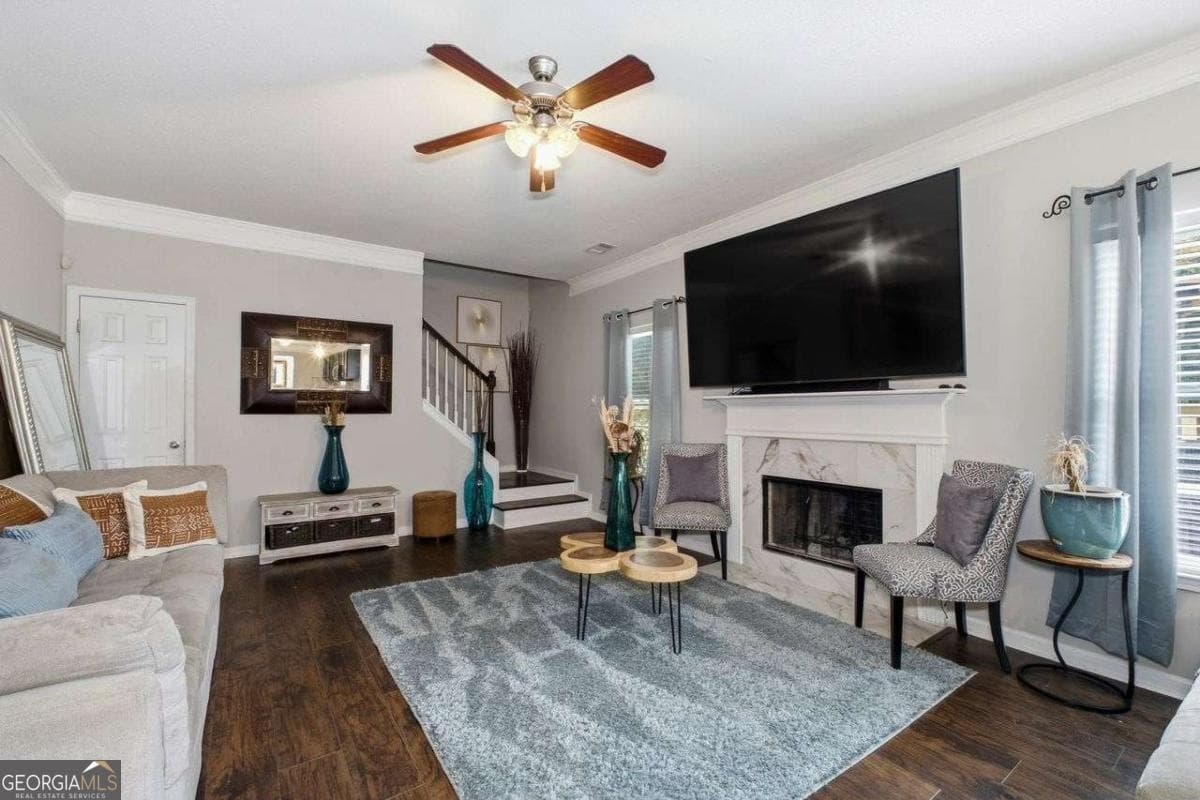 5 bedroom, 3 bathroom, 3,492 sq ft single family residence for sale at 208 Sheffield Lane, Powder Springs, GA 30127 — photo 4