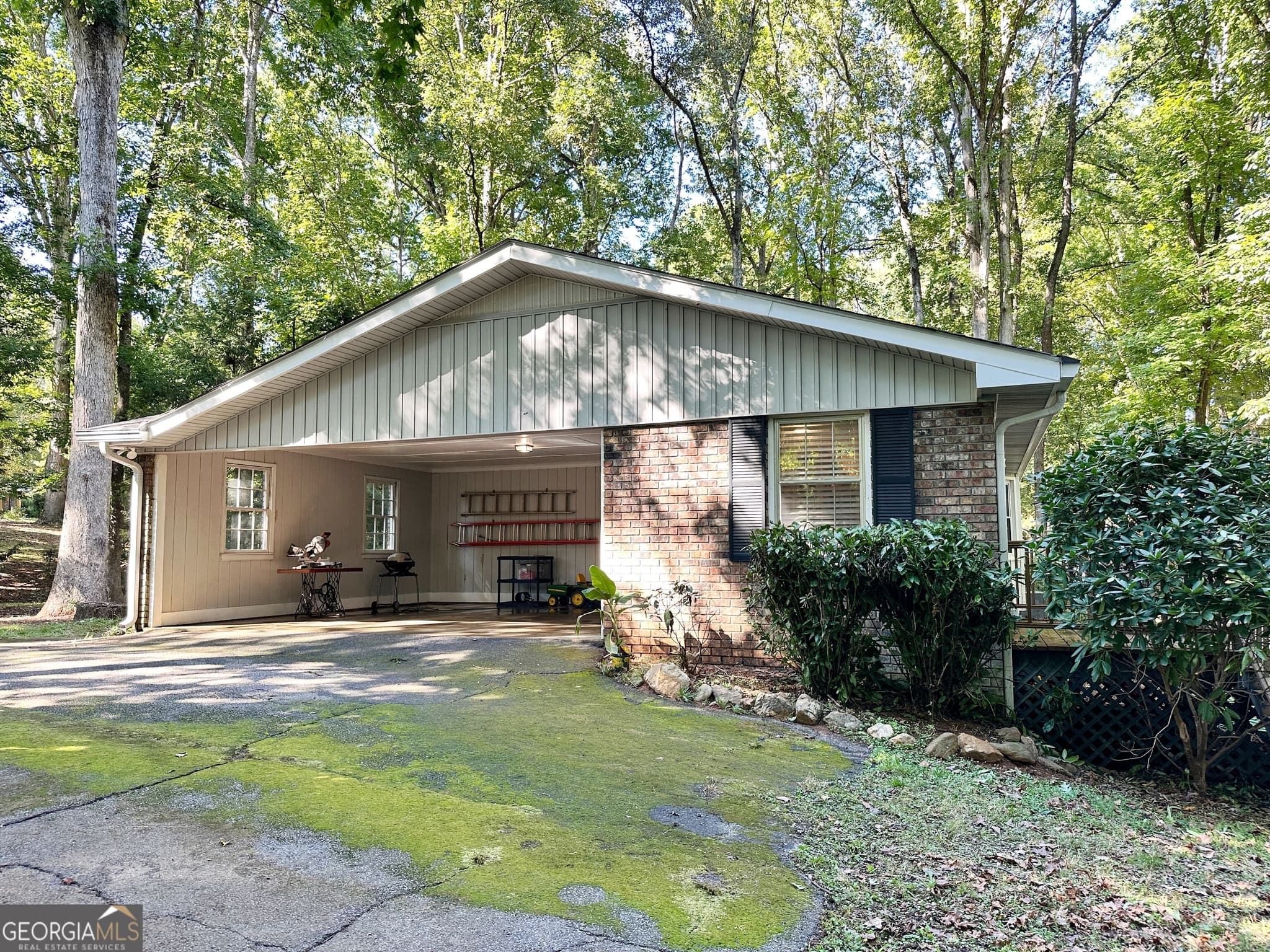 3 bedroom, 2 bathroom, 1,888 sq ft single family residence for sale at 245 Homestead Drive, Athens, GA 30605 — photo 3
