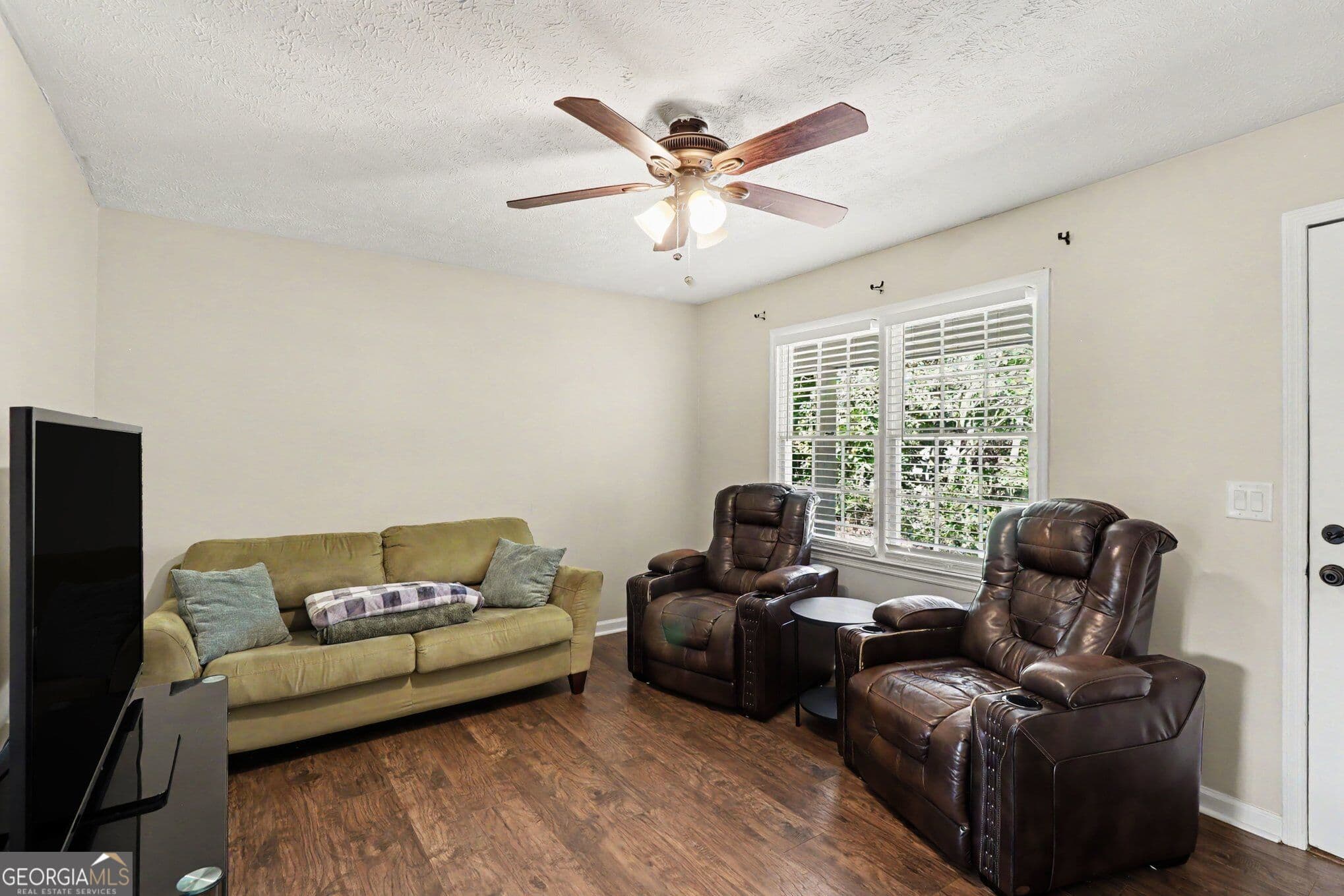 3 bedroom, 1.5 bathroom, 1,173 sq ft single family residence for sale at 745 Pioneer Road, Jasper, GA 30143 — photo 2