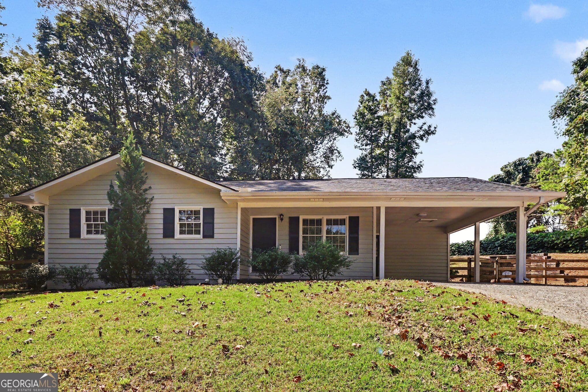 3 bedroom, 1.5 bathroom, 1,173 sq ft single family residence for sale at 745 Pioneer Road, Jasper, GA 30143 — photo 1 of 30