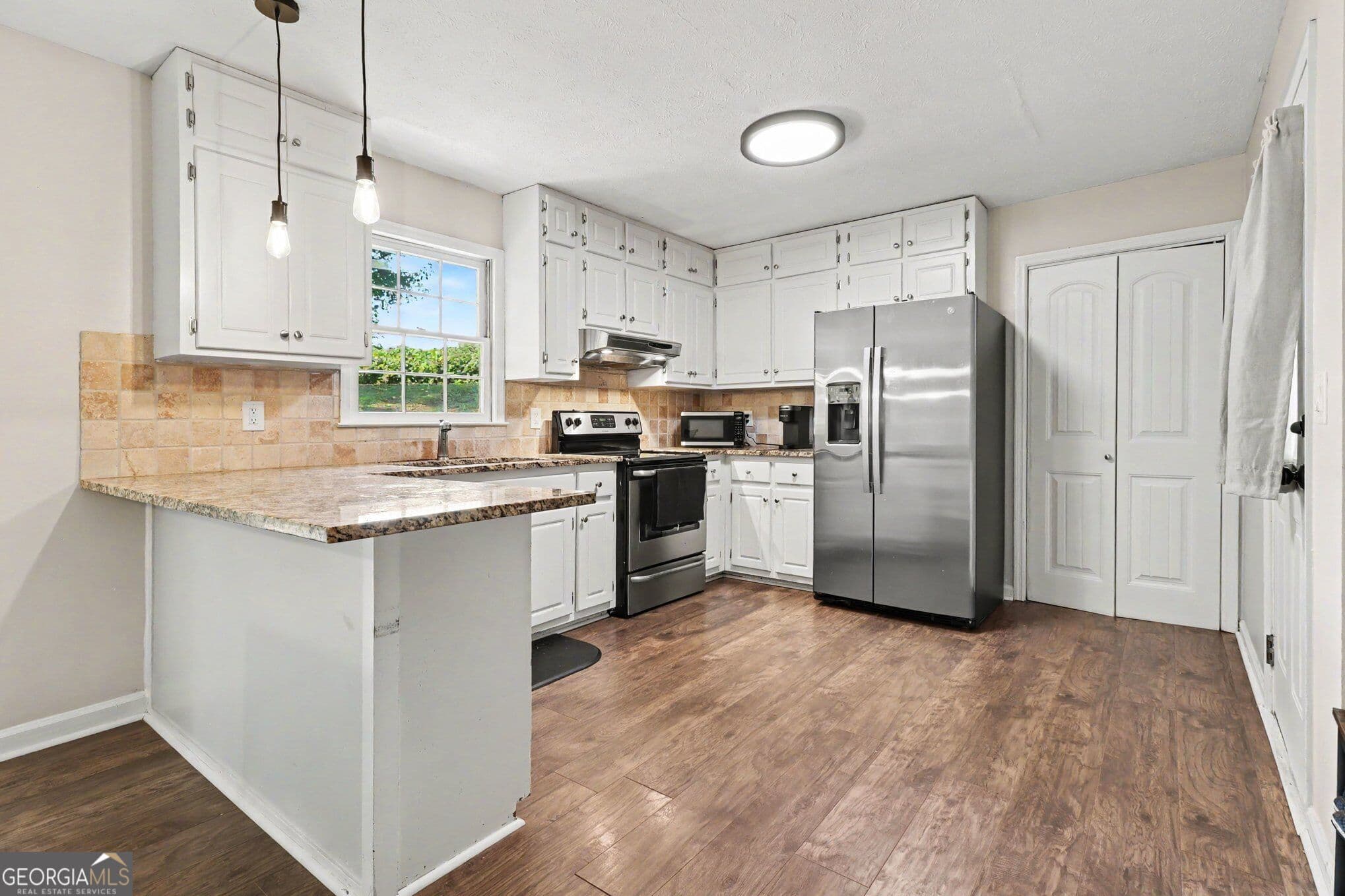 3 bedroom, 1.5 bathroom, 1,173 sq ft single family residence for sale at 745 Pioneer Road, Jasper, GA 30143 — photo 4