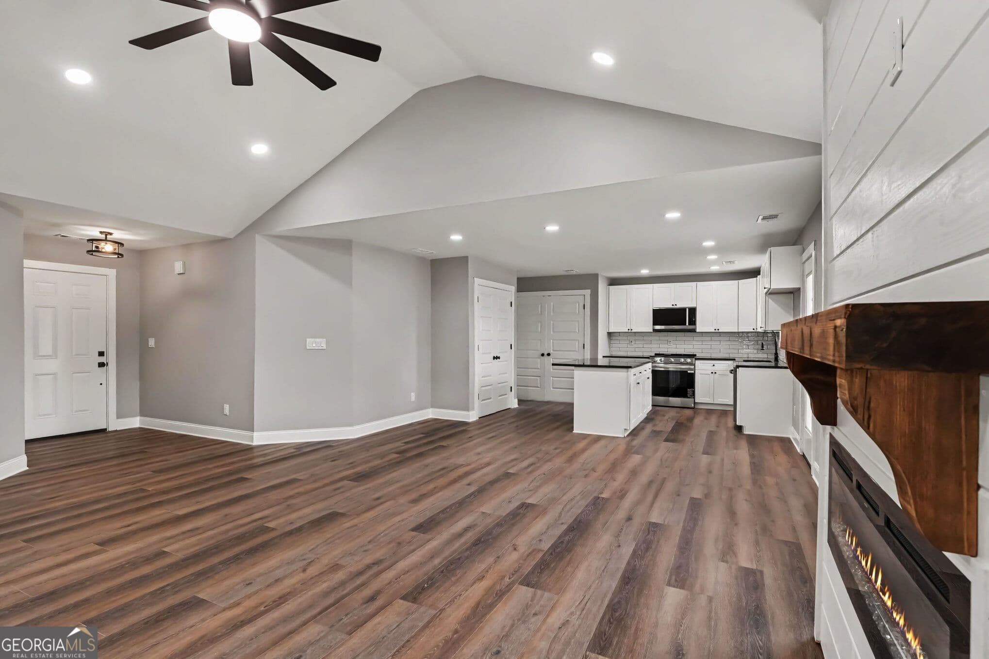 3 bedroom, 2 bathroom, 1,821 sq ft single family residence for rent at 520 Vineyard Road, Griffin, GA 30223 for $1,950 a month — photo 8