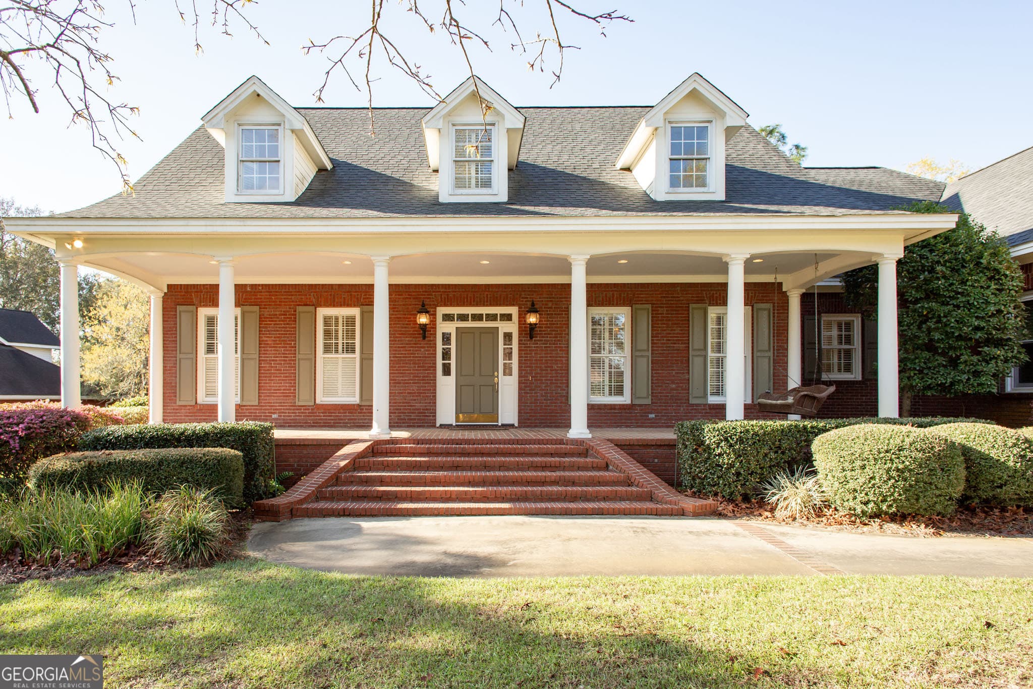 5 bedroom, 3 bathroom, 4,464 sq ft single family residence under contract at 1473 N River Oaks Drive, Blackshear, GA 31516 — photo 2