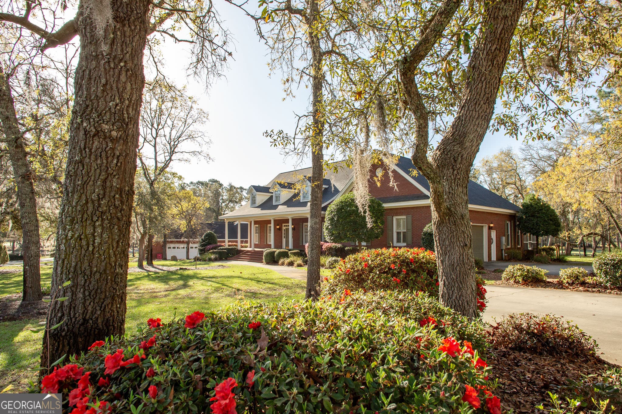5 bedroom, 3 bathroom, 4,464 sq ft single family residence under contract at 1473 N River Oaks Drive, Blackshear, GA 31516 — photo 6