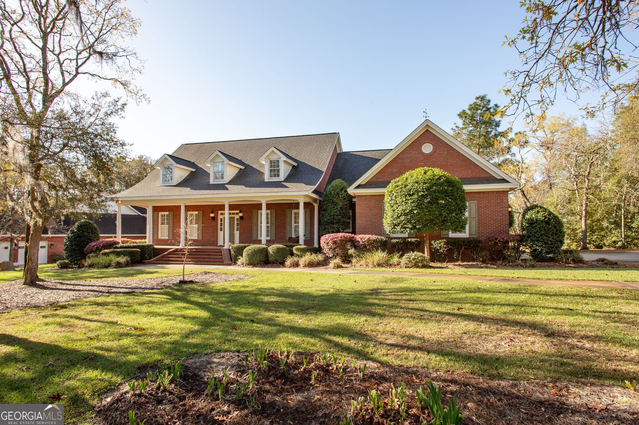 5 bedroom, 3 bathroom, 4,464 sq ft single family residence under contract at 1473 N River Oaks Drive, Blackshear, GA 31516