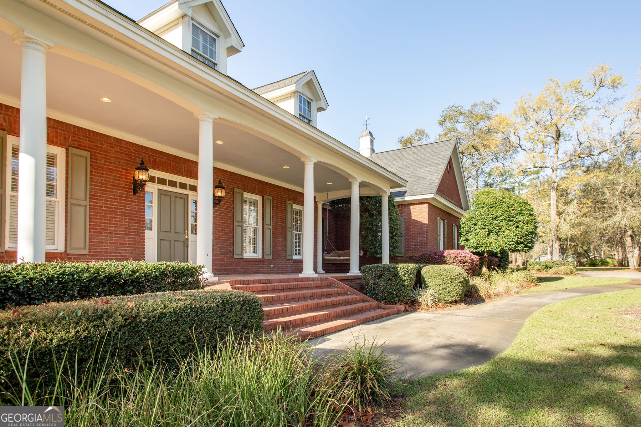 5 bedroom, 3 bathroom, 4,464 sq ft single family residence under contract at 1473 N River Oaks Drive, Blackshear, GA 31516 — photo 8