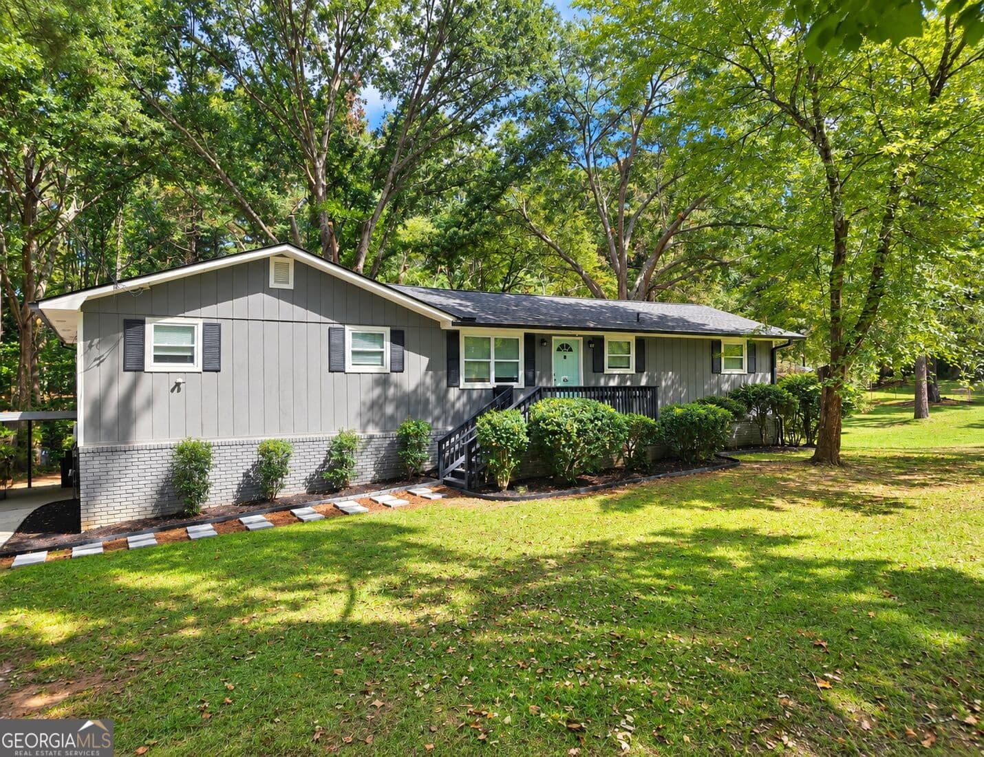 5 bedroom, 4 bathroom, 1,492 sq ft single family residence for sale at 84 Paulding Boulevard, Dallas, GA 30157 — photo 1 of 28