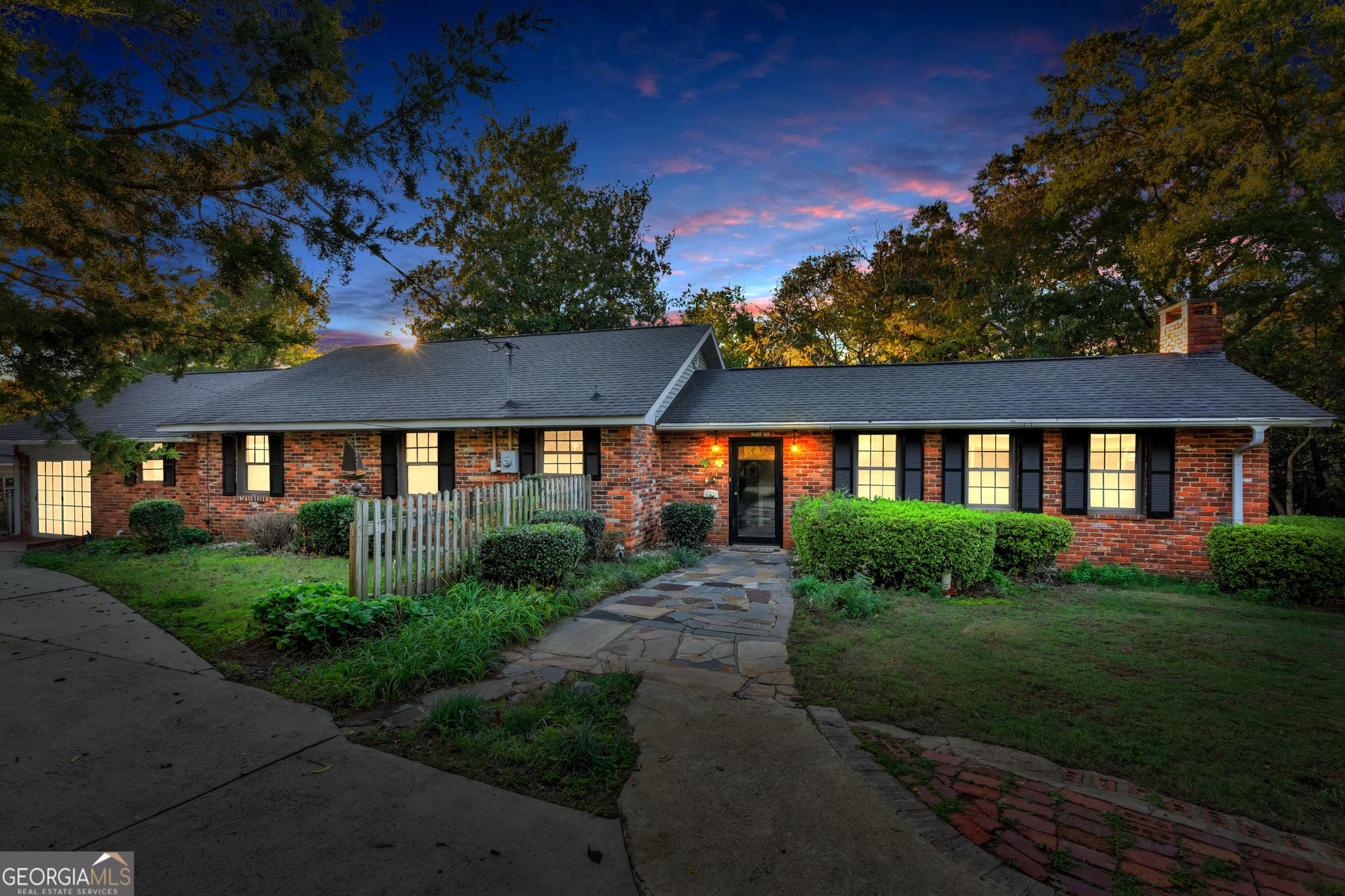 215 Cedar Street, Anderson, SC 29626 — most recent listing photo
