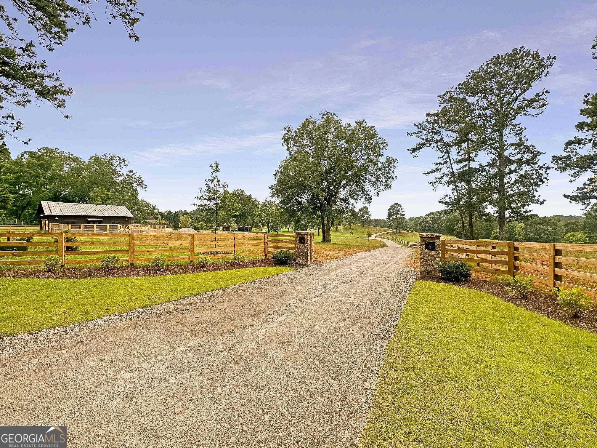 residential lot for sale at 15 Farmstead Lane HOMESITE 1, Chattahoochee Hills, GA 30268 — photo 4