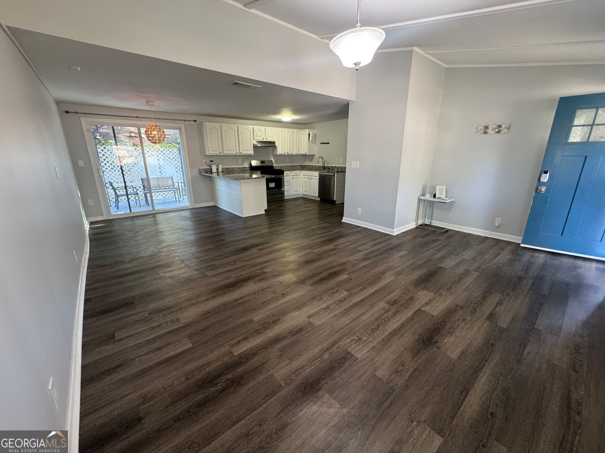 2 bedroom, 2 bathroom, 1,300 sq ft single family residence for rent at 4117 Etowah Drive, Acworth, GA 30102 for $2,300 a month — photo 6