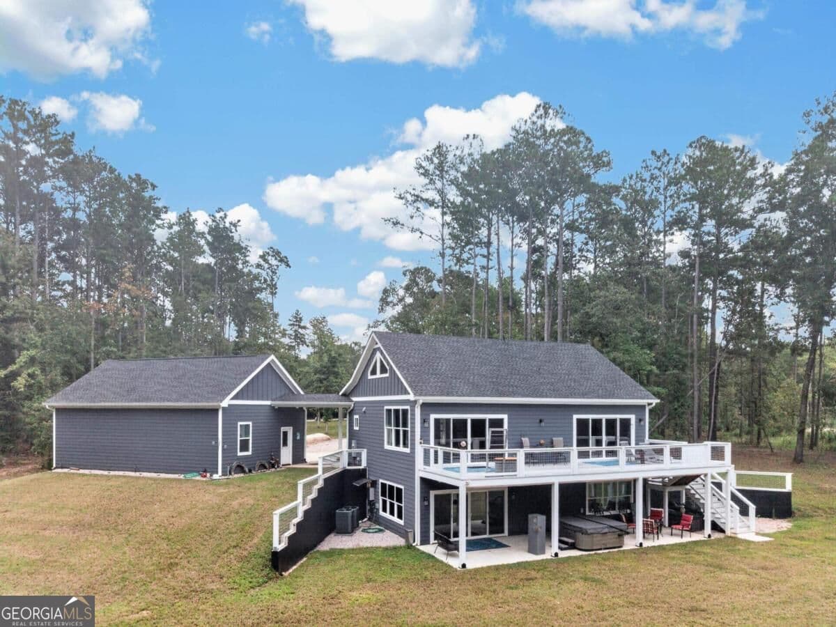 3 bedroom, 2 bathroom, 2,460 sq ft single family residence for sale at 2290 Flat Rock Church Road, White Plains, GA 30678 — photo 2