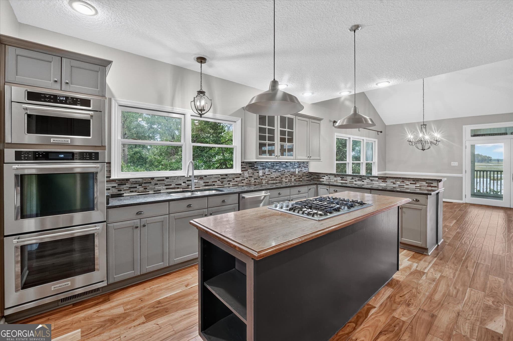 3 bedroom, 2.5 bathroom, 3,650 sq ft single family residence for sale at 777 E 1st Street, Midway, GA 31320 — photo 4