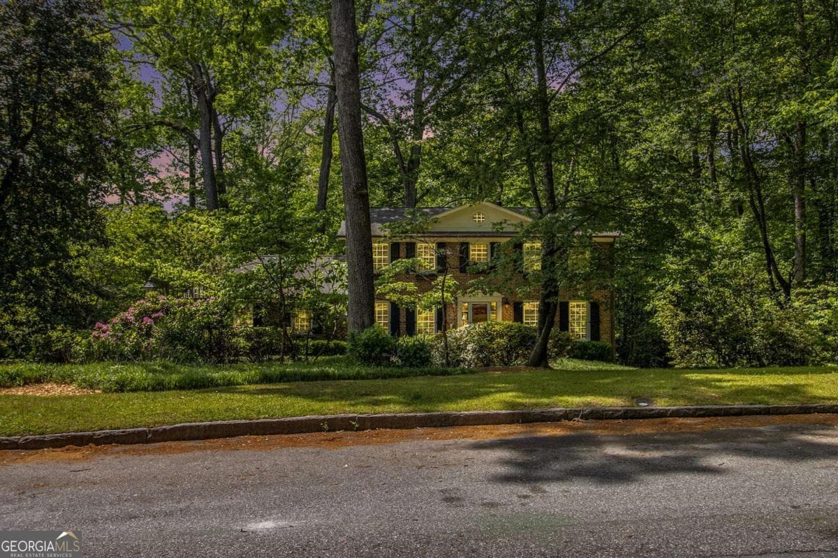 5 bedroom, 3.5 bathroom, 3,180 sq ft single family residence sold at 4111 Mcclatchey Circle, Atlanta, GA 30342