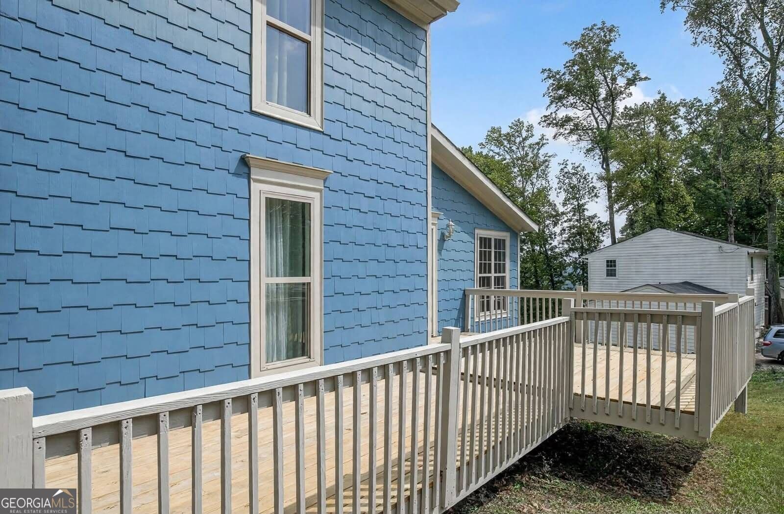 4 bedroom, 3 bathroom, 2,481 sq ft single family residence for sale at 1254 Woodleigh Road, Marietta, GA 30008 — photo 4